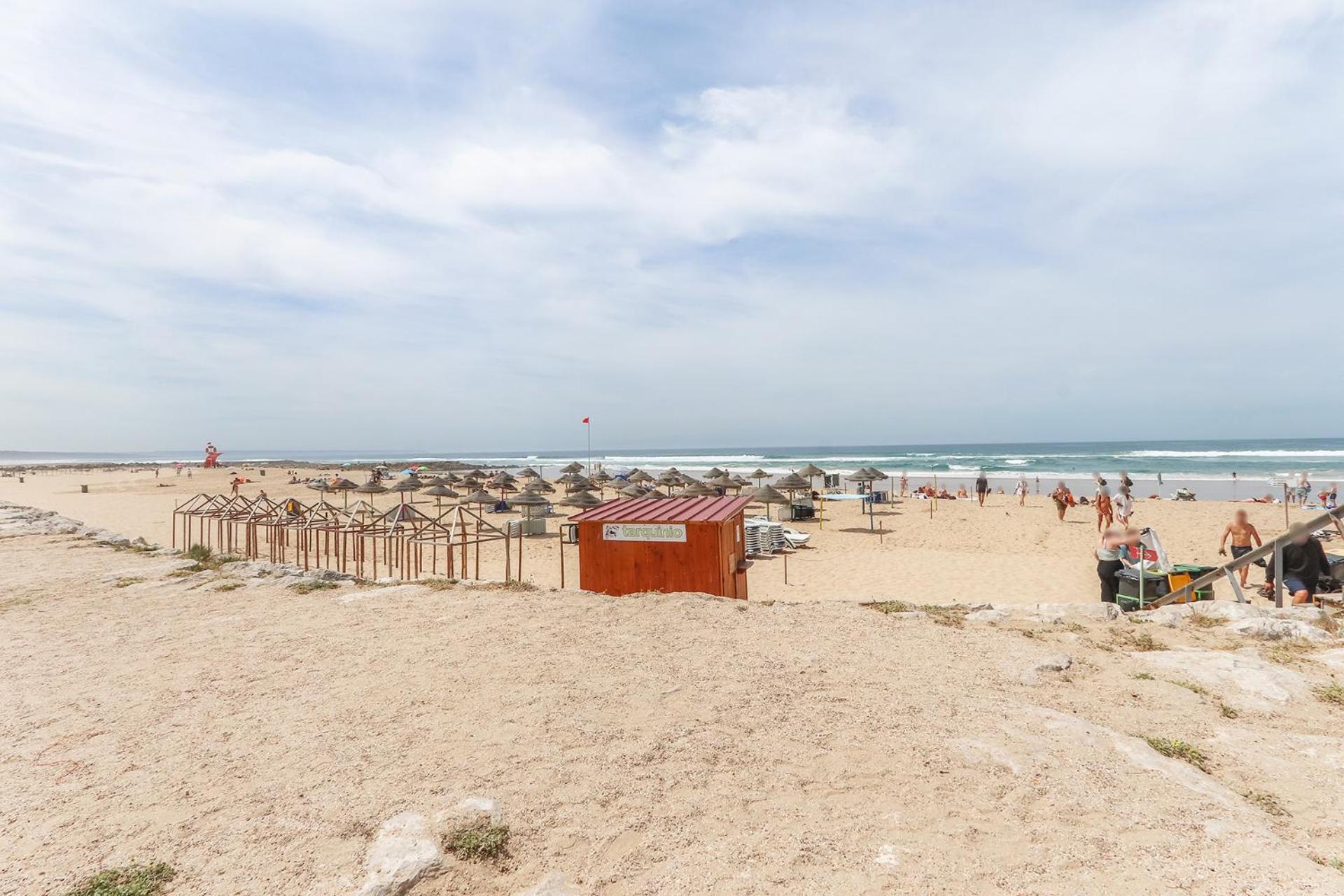 Vita Portucale ! Costa Caparica Triplex w/ Terrace view 5