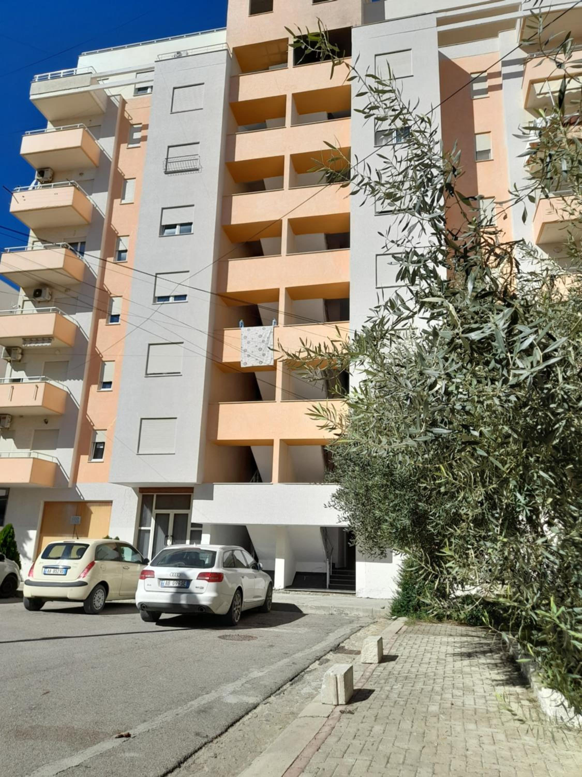 Tomas Apartments Durres 1