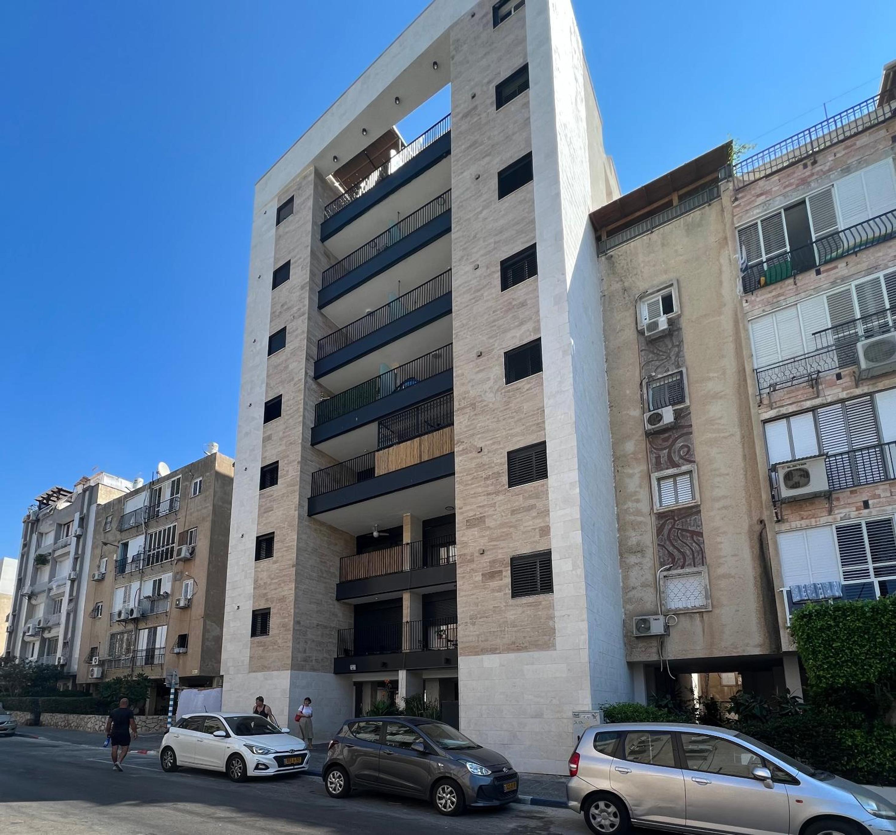 Bat Yam apartment view 4