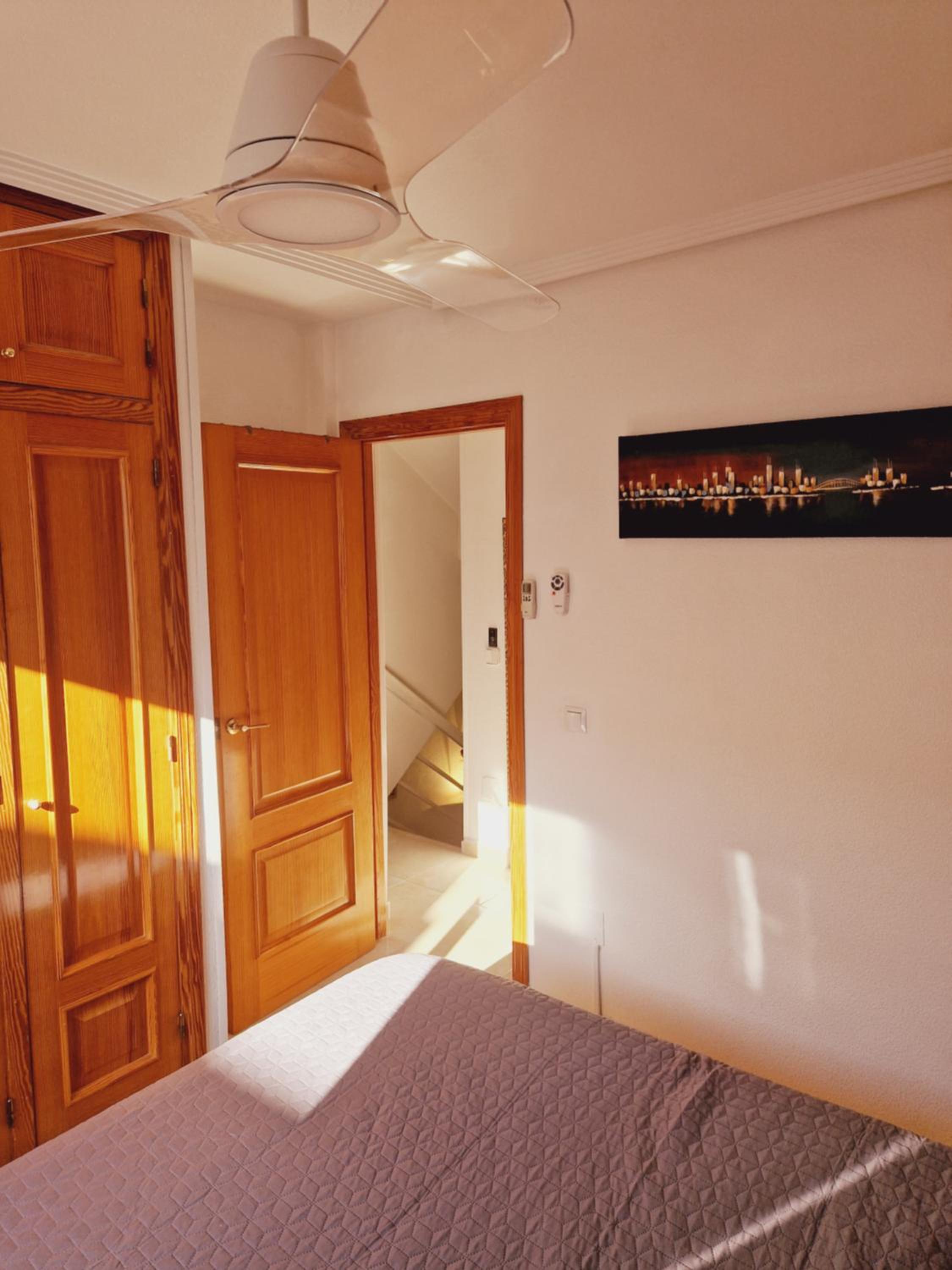 Magnifico chalet adosado en Torrevieja, Alicante.