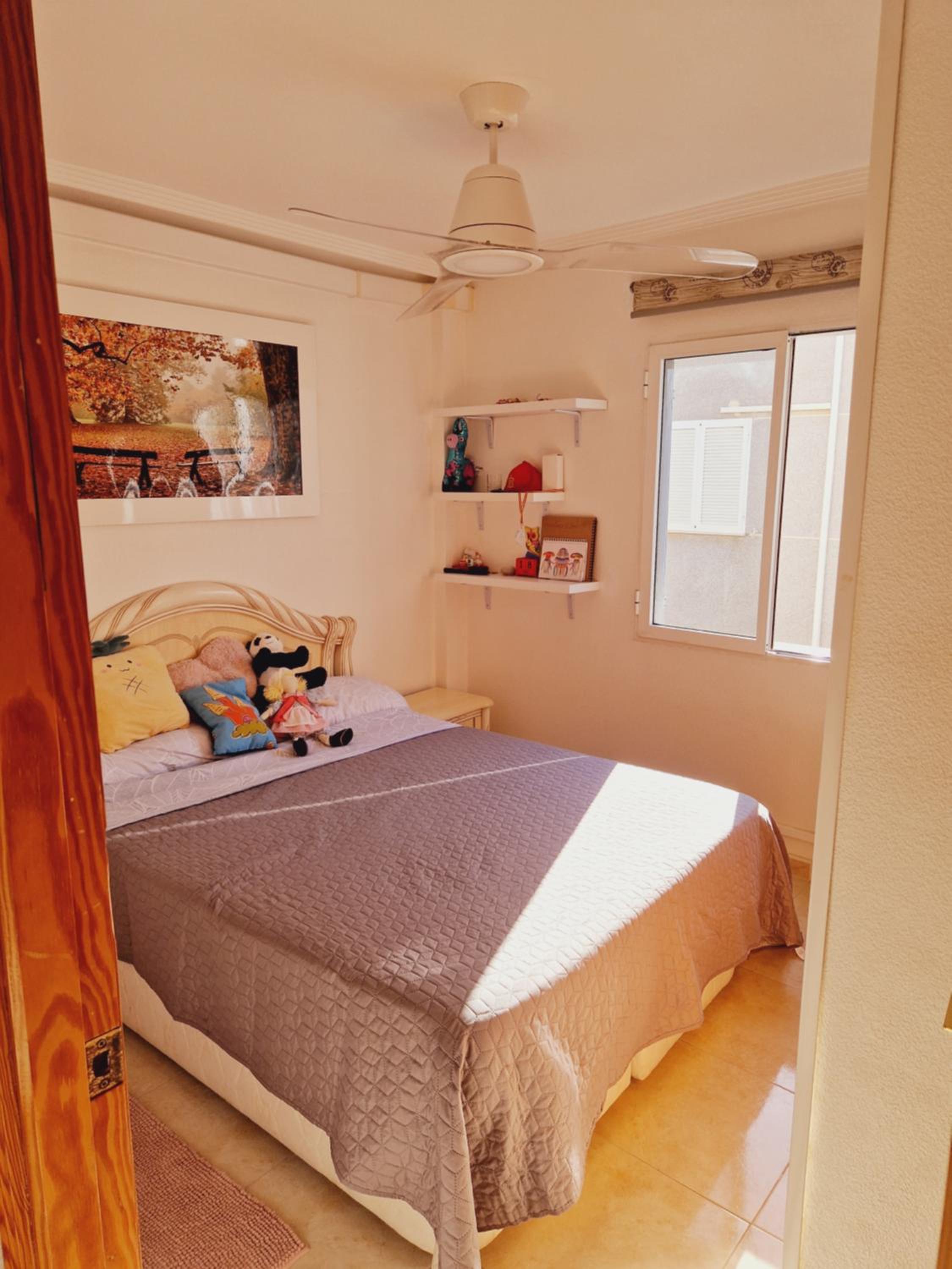 Magnifico chalet adosado en Torrevieja, Alicante.