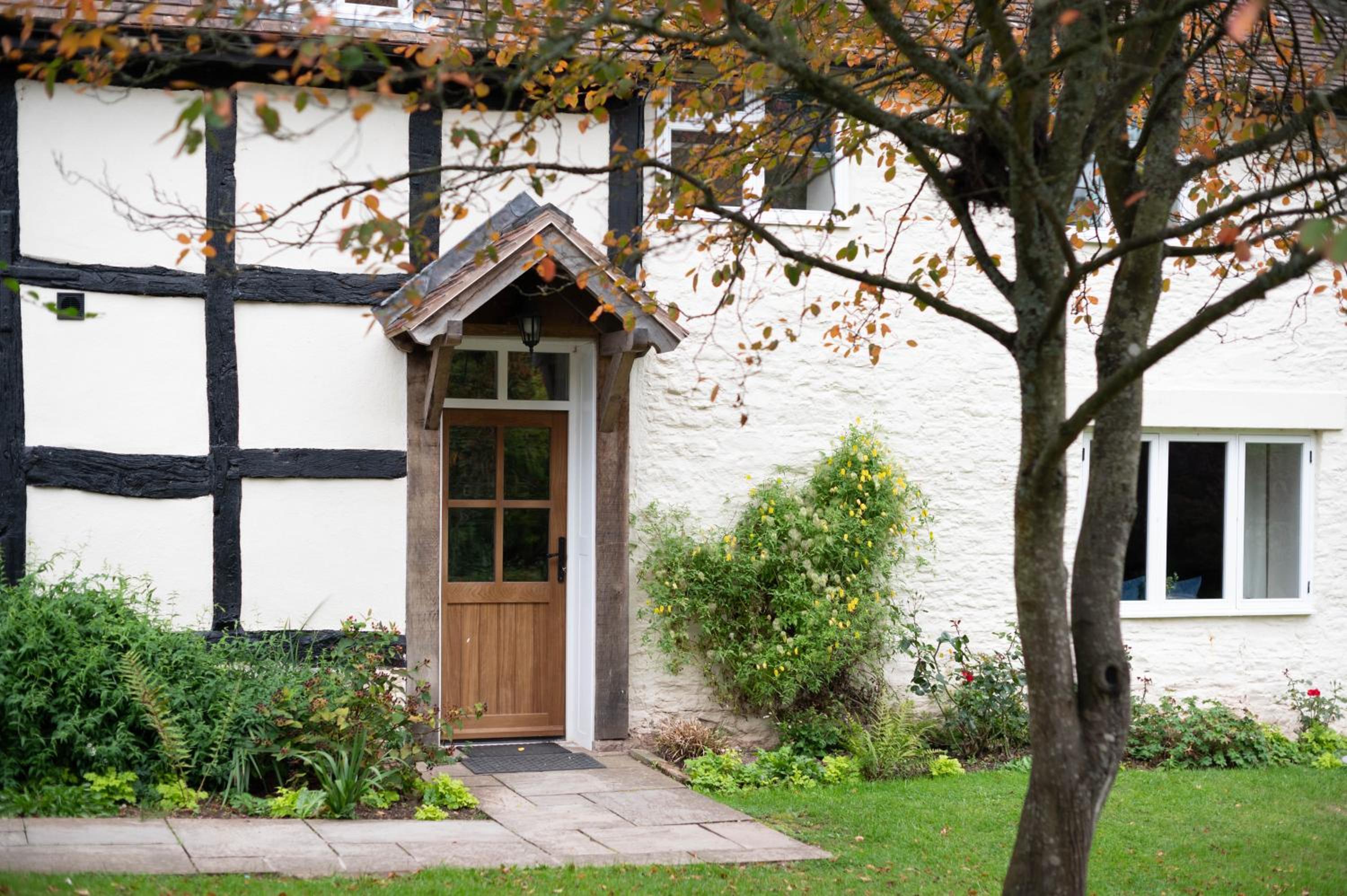 Little Cowarne Court