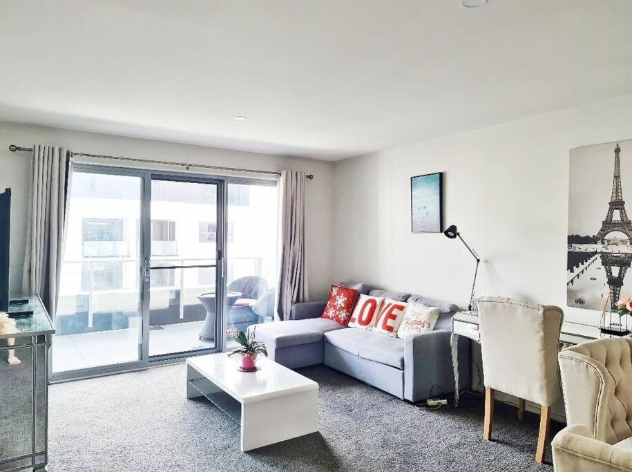 Entire apartment with lake view
