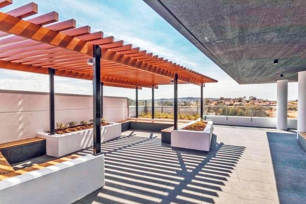 Entire apartment with lake view