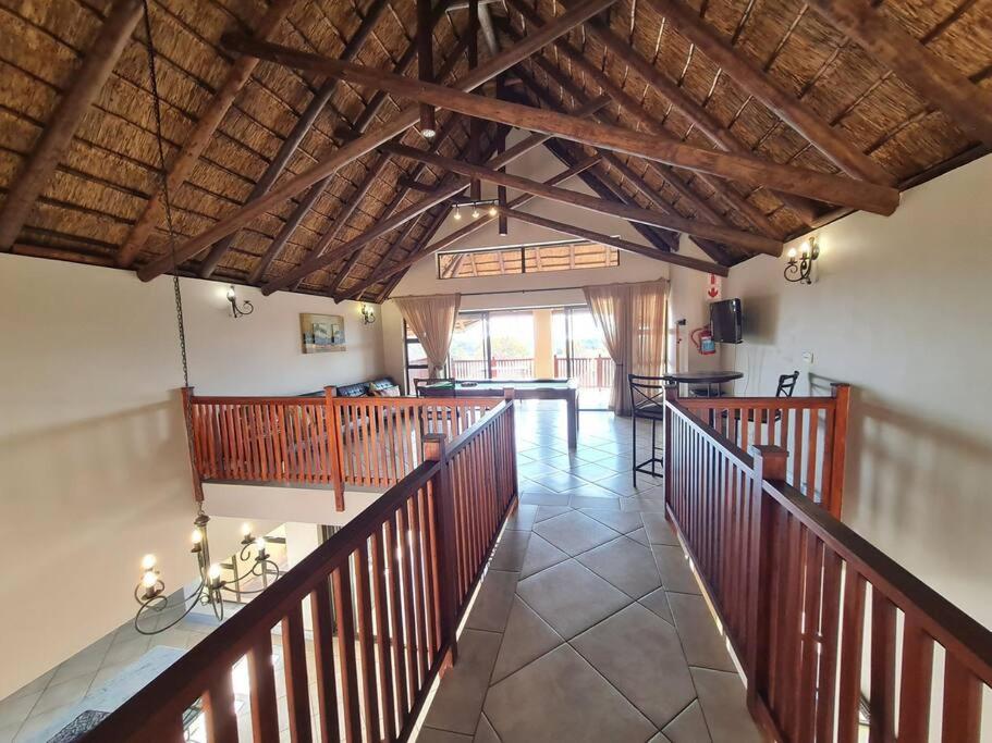 Moshate Lodge Zebula 4 Bedroom Holiday home view 4