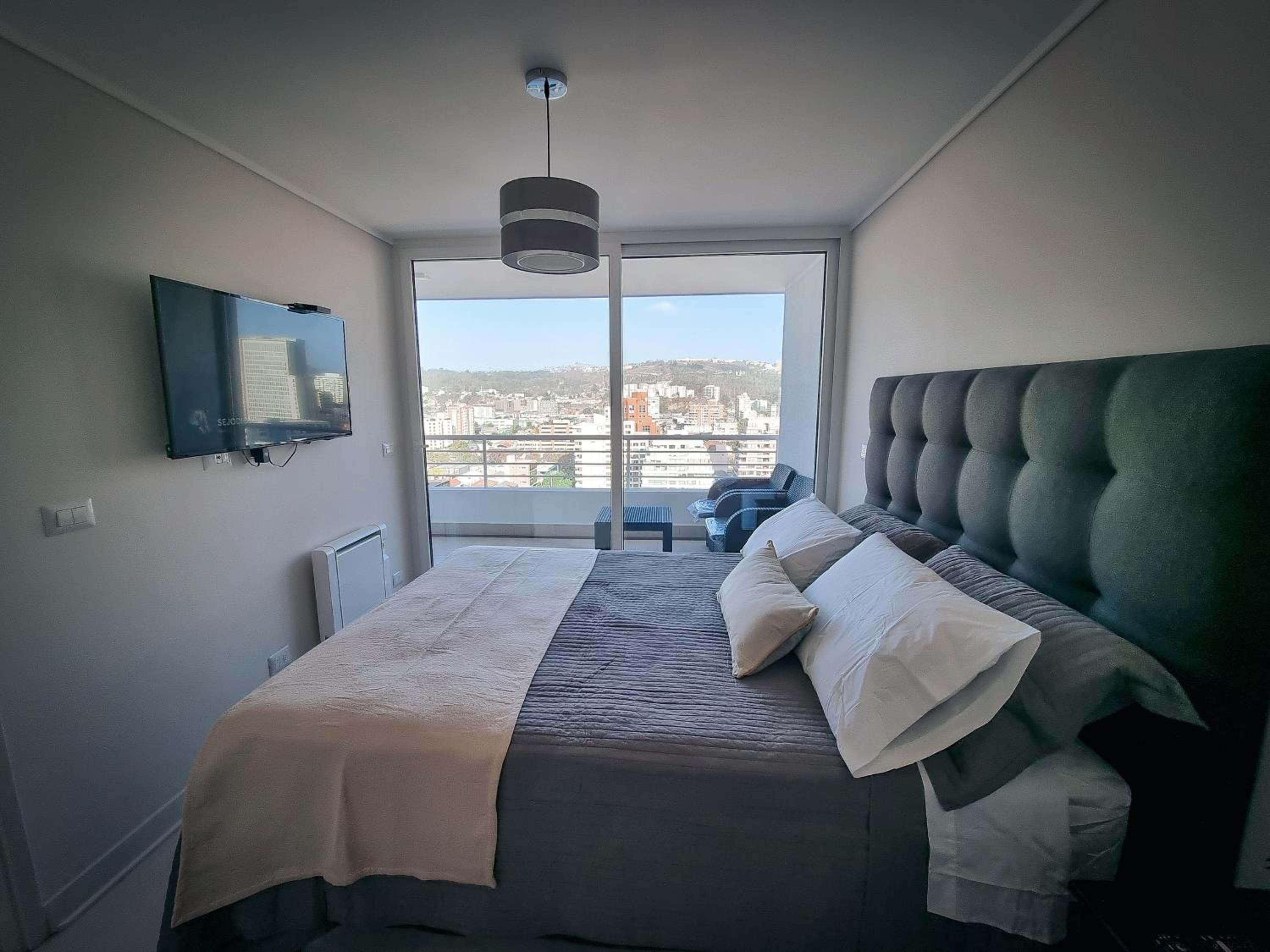 Exclusivo Departamento a Pasos de la Playa en Viña view 2