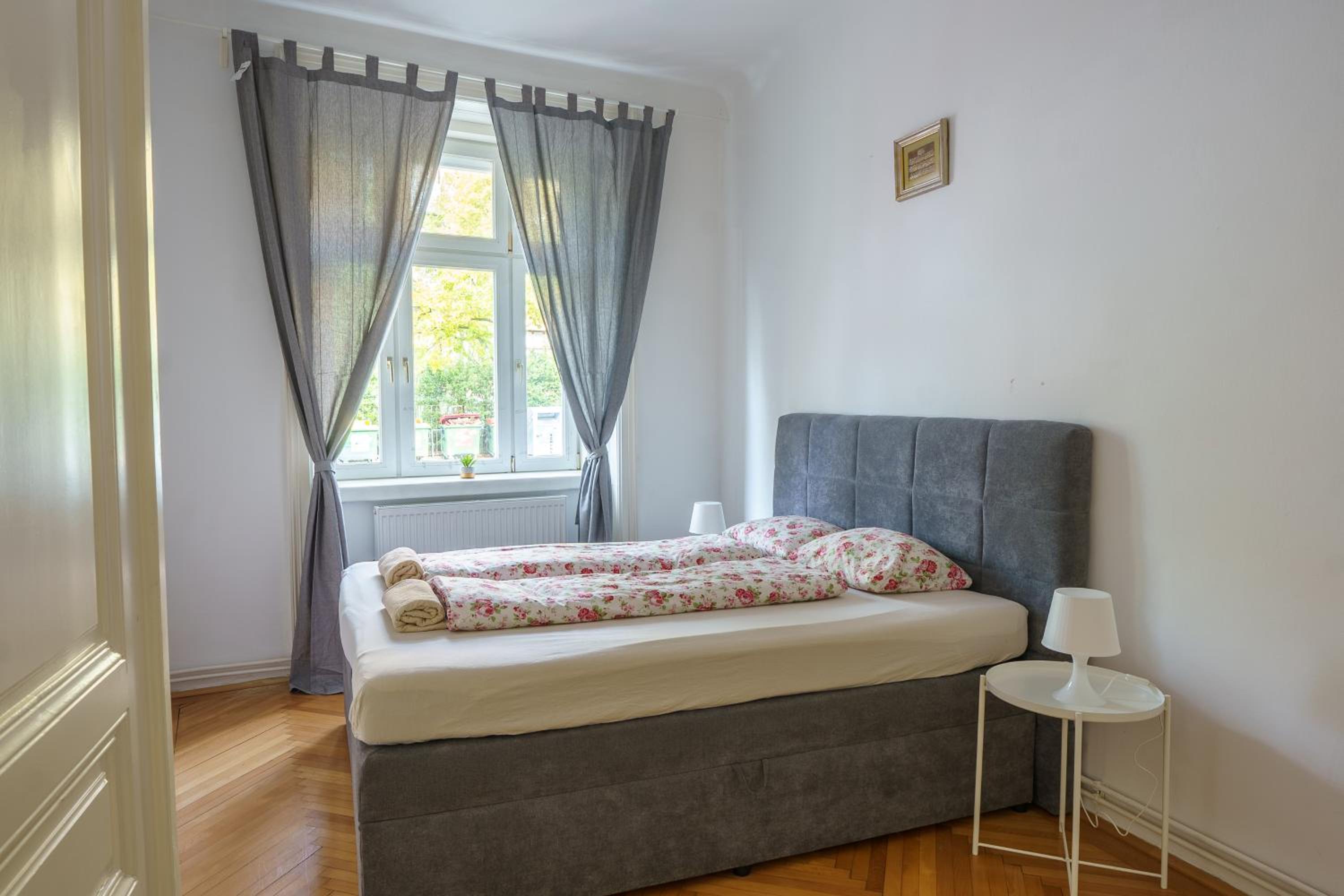 Central Living Apartments - Schönbrunn