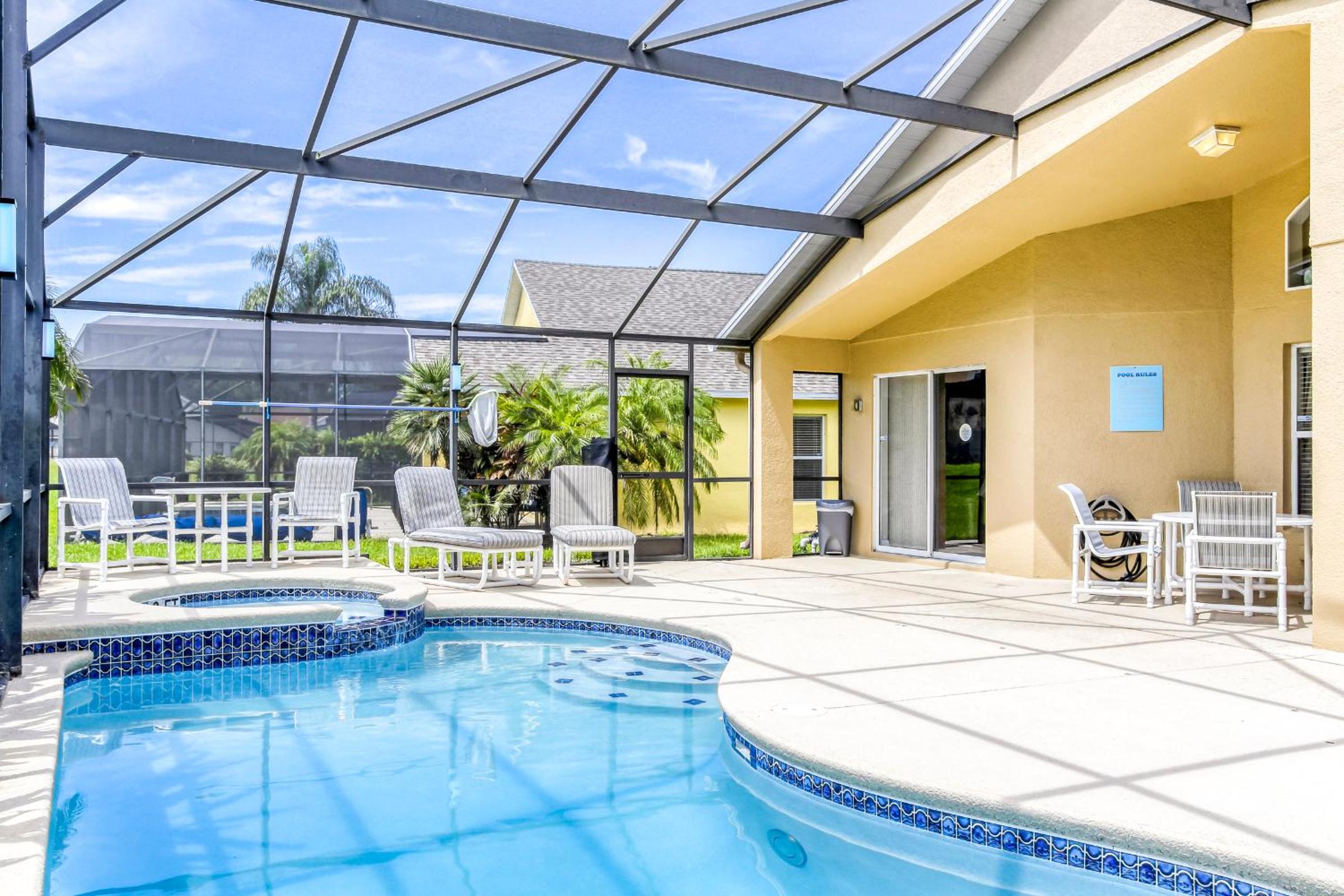 Isle of Tranquility - 4 bed resort pool home in Emerald Island view 3