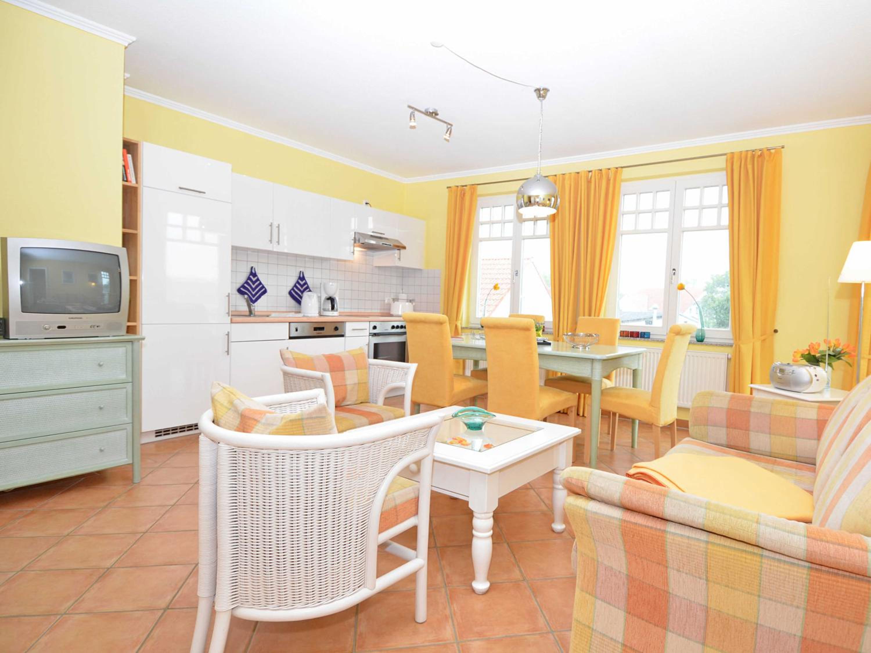 "Villa Laetitia" - WG 15 - zentral, strandnah, 2 Balkone view 5