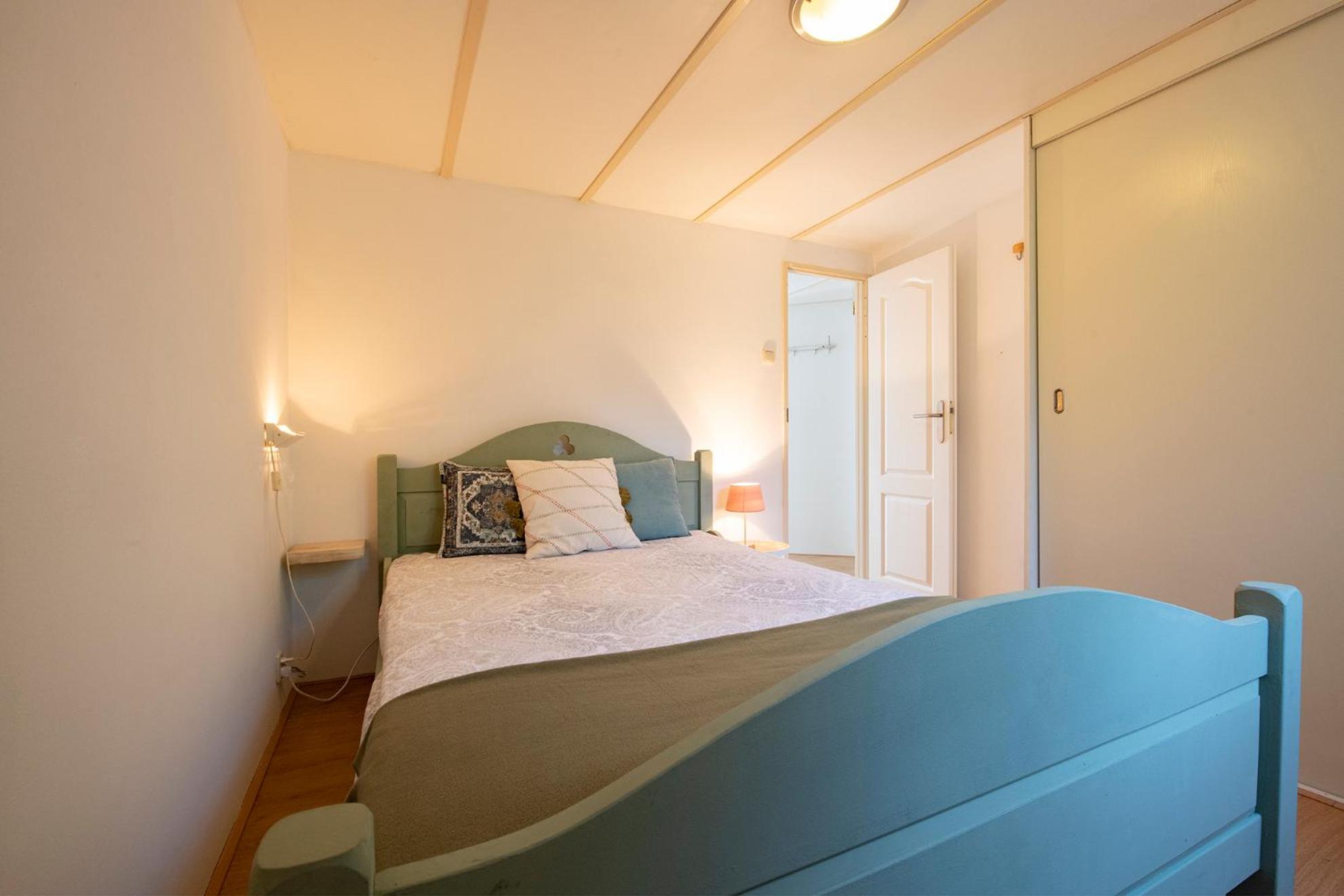 84, gelegen in het rustige & bosrijke Oisterwijk! Met privétuin view 2