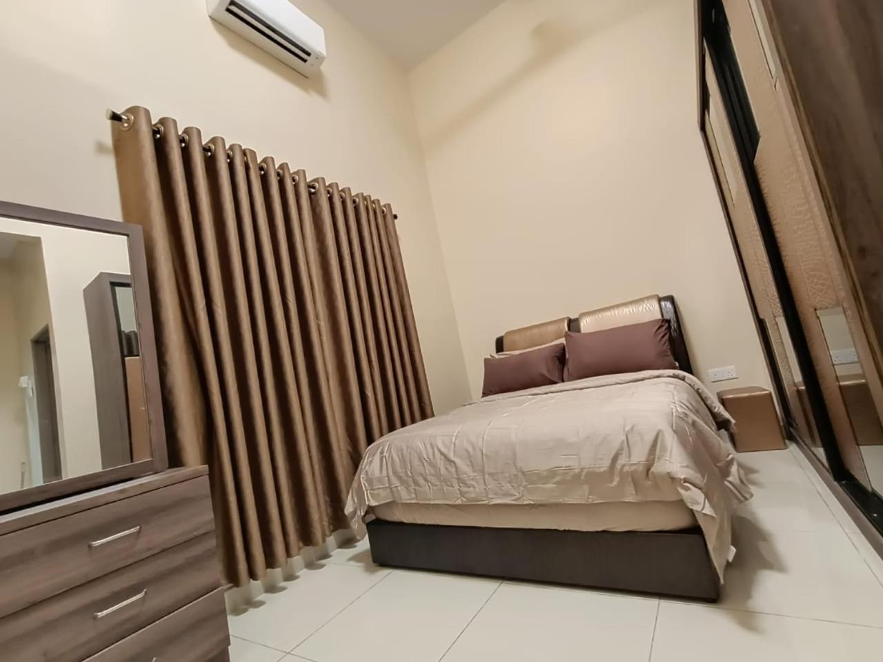 Rumah Hana Sungai Besar - Mslim0nly photo 1