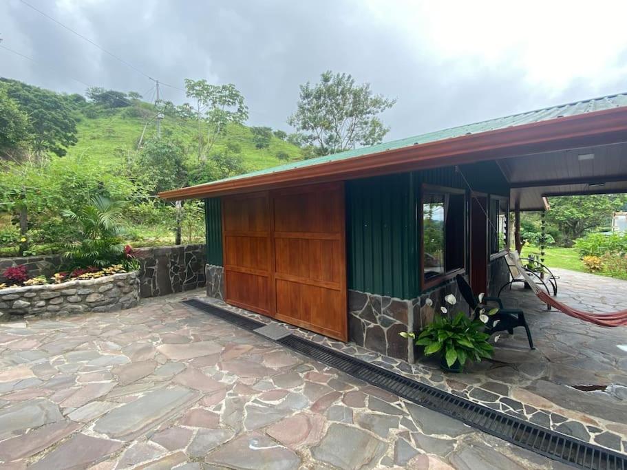 Cacique Casa surrounded by nature and gardens