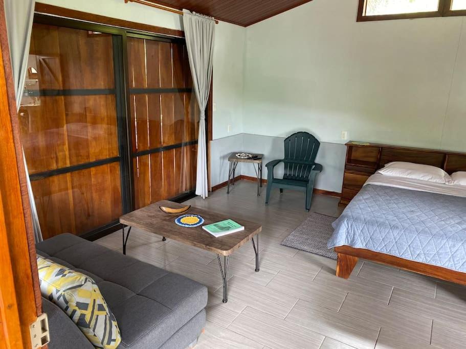 Cacique Casa surrounded by nature and gardens