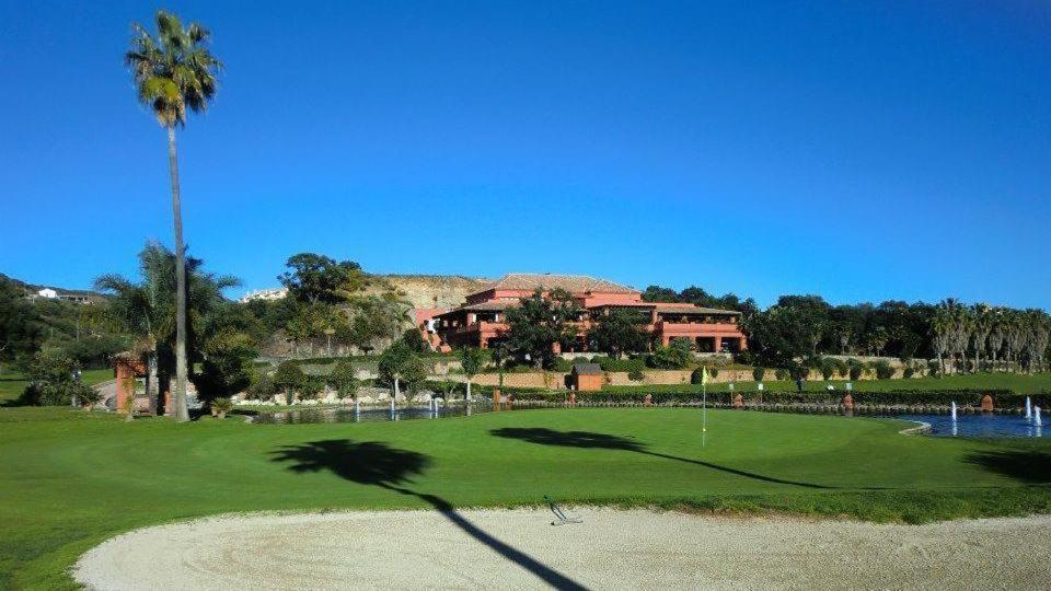 Marbella Hills