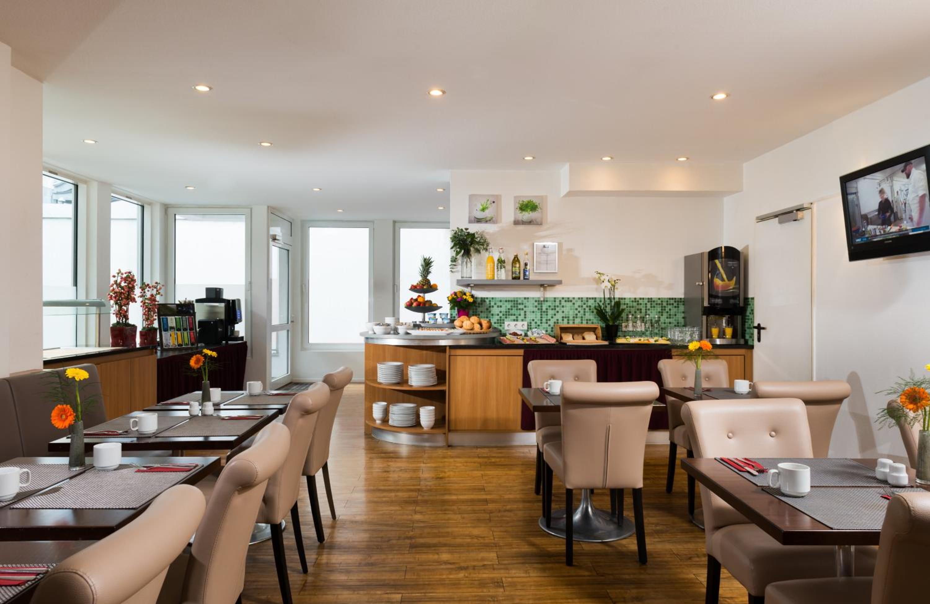 Leonardo Hotel Frankfurt City Center - Property Image 1