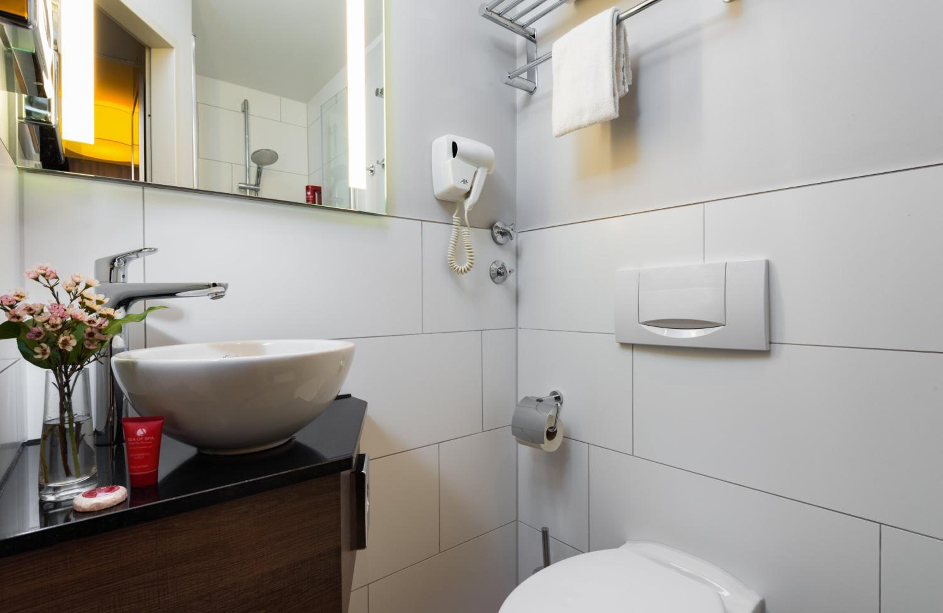 Leonardo Hotel Frankfurt City Center - Property Image 25