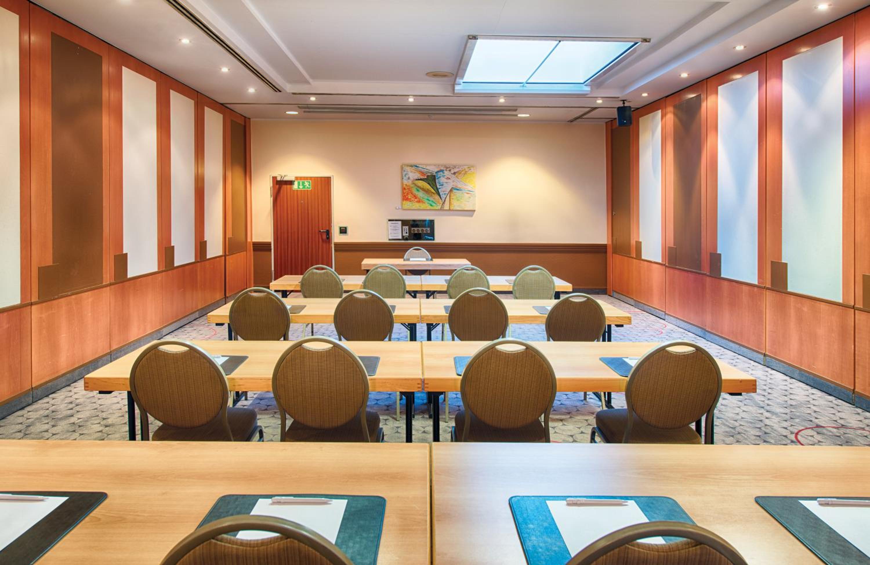 Ratingen Vacations - Leonardo Hotel Dusseldorf Airport Ratingen - Property Image 8