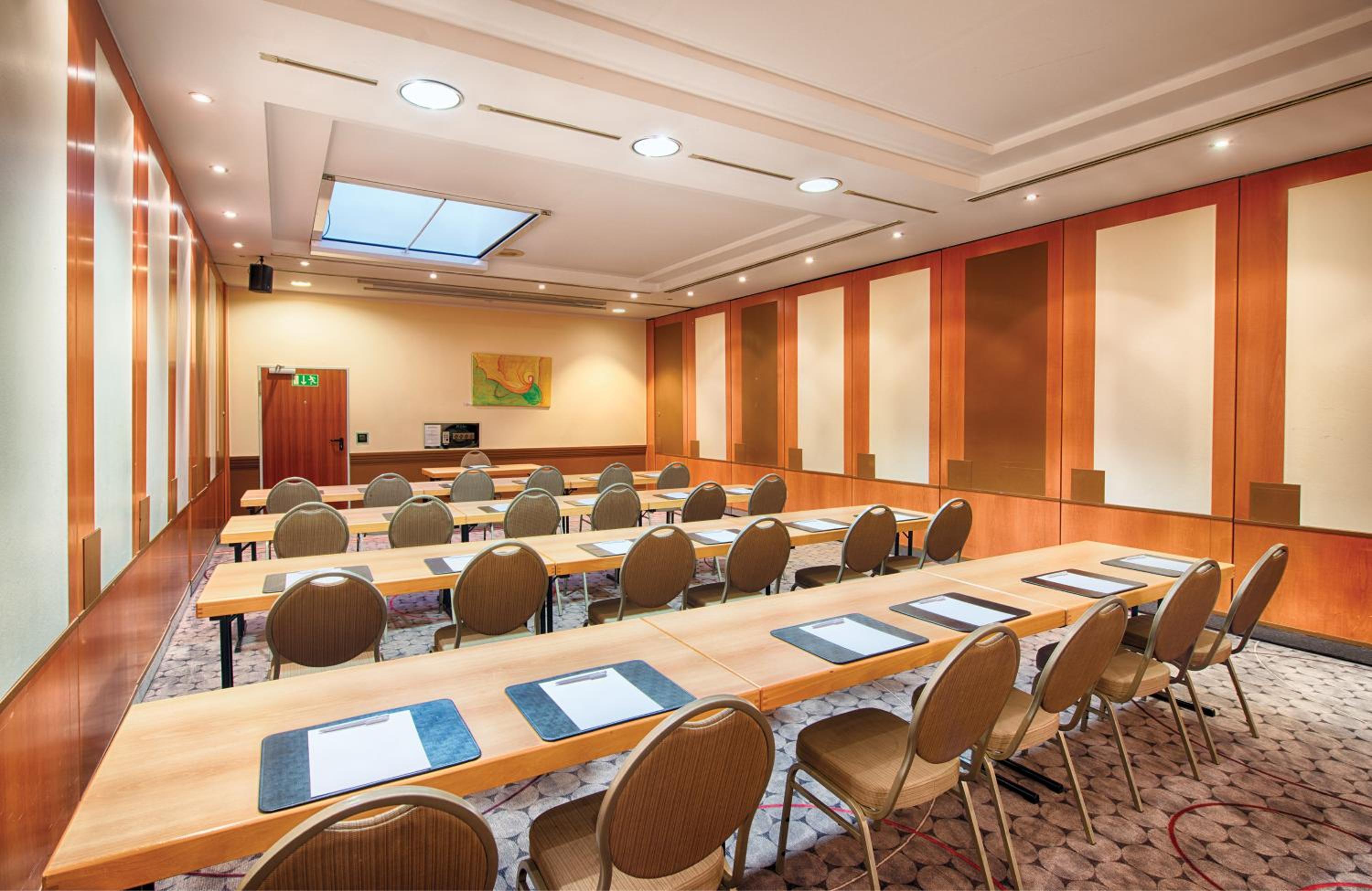 Ratingen Vacations - Leonardo Hotel Dusseldorf Airport Ratingen - Property Image 6