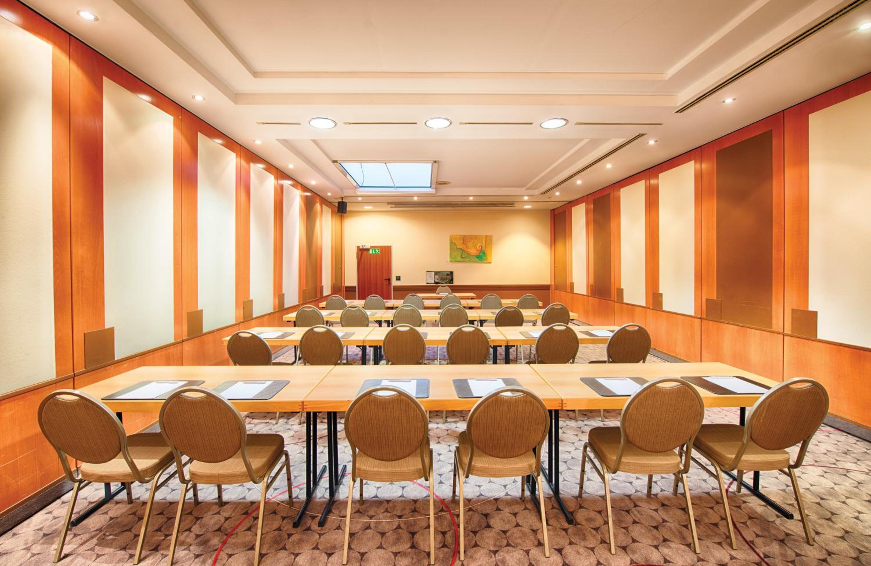 Ratingen Vacations - Leonardo Hotel Dusseldorf Airport Ratingen - Property Image 7