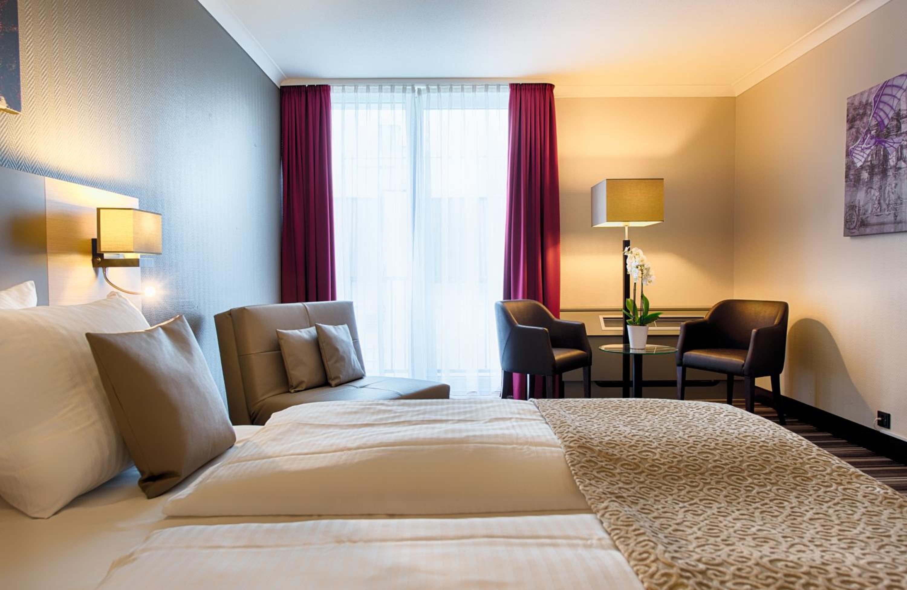 Ratingen Vacations - Leonardo Hotel Dusseldorf Airport Ratingen - Property Image 3