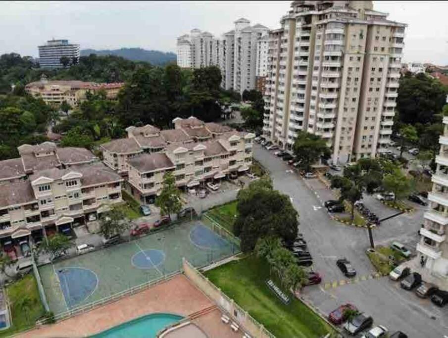 The Nest - Cozy 3-Bedroom Condo, Shah Alam photo 2