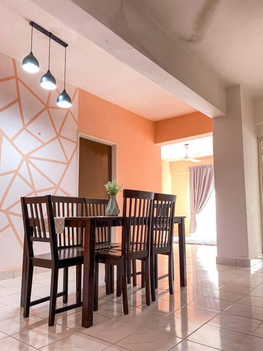 The Nest - Cozy 3-Bedroom Condo, Shah Alam photo 7