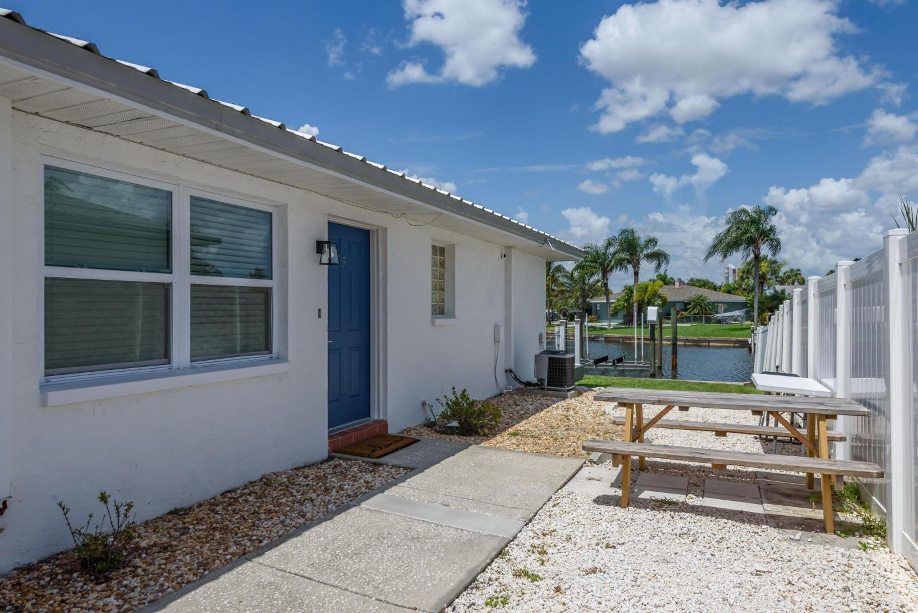 Updated Waterfront Condo in Apollo Beach view 2