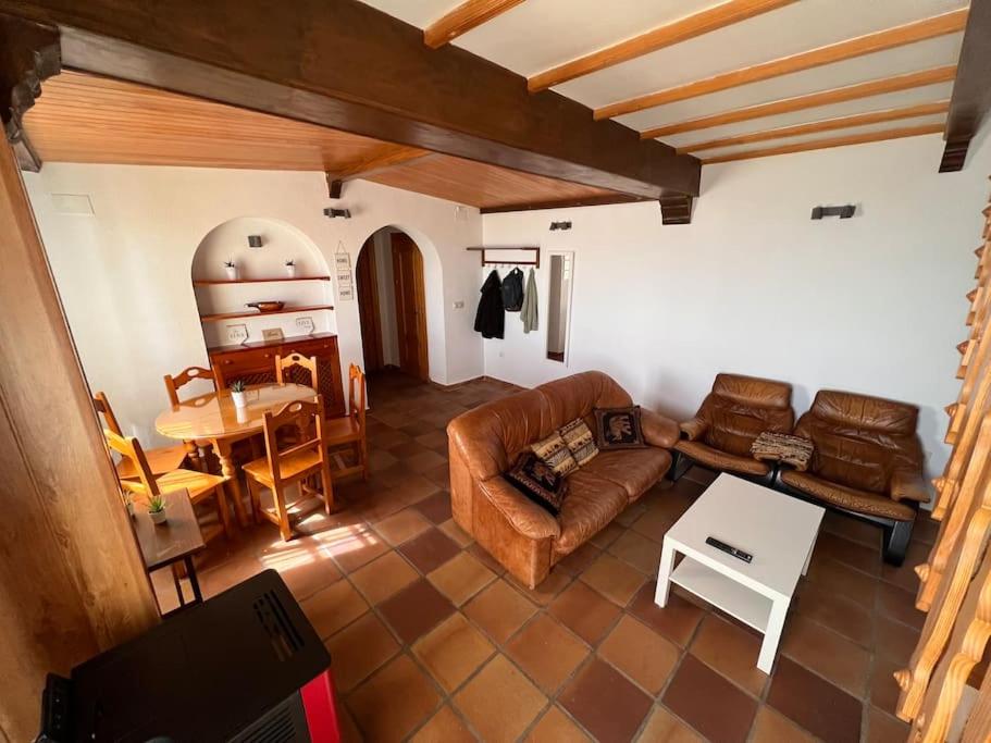 SIERRA NEVADA apartamento, ideal para grupos, aparcamiento en la puerta y con impresionantes vistas