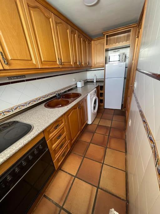 SIERRA NEVADA apartamento, ideal para grupos, aparcamiento en la puerta y con impresionantes vistas