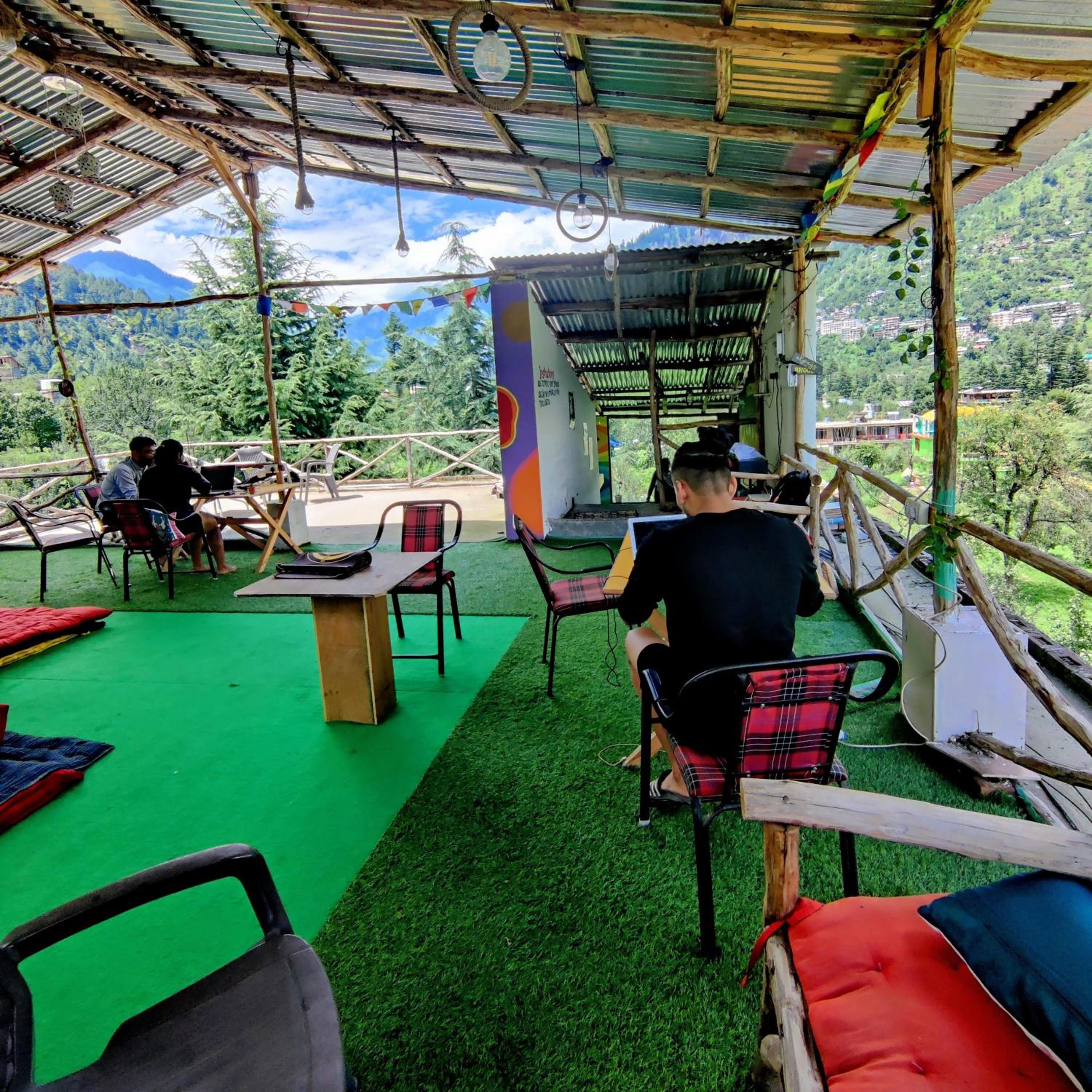 lounge