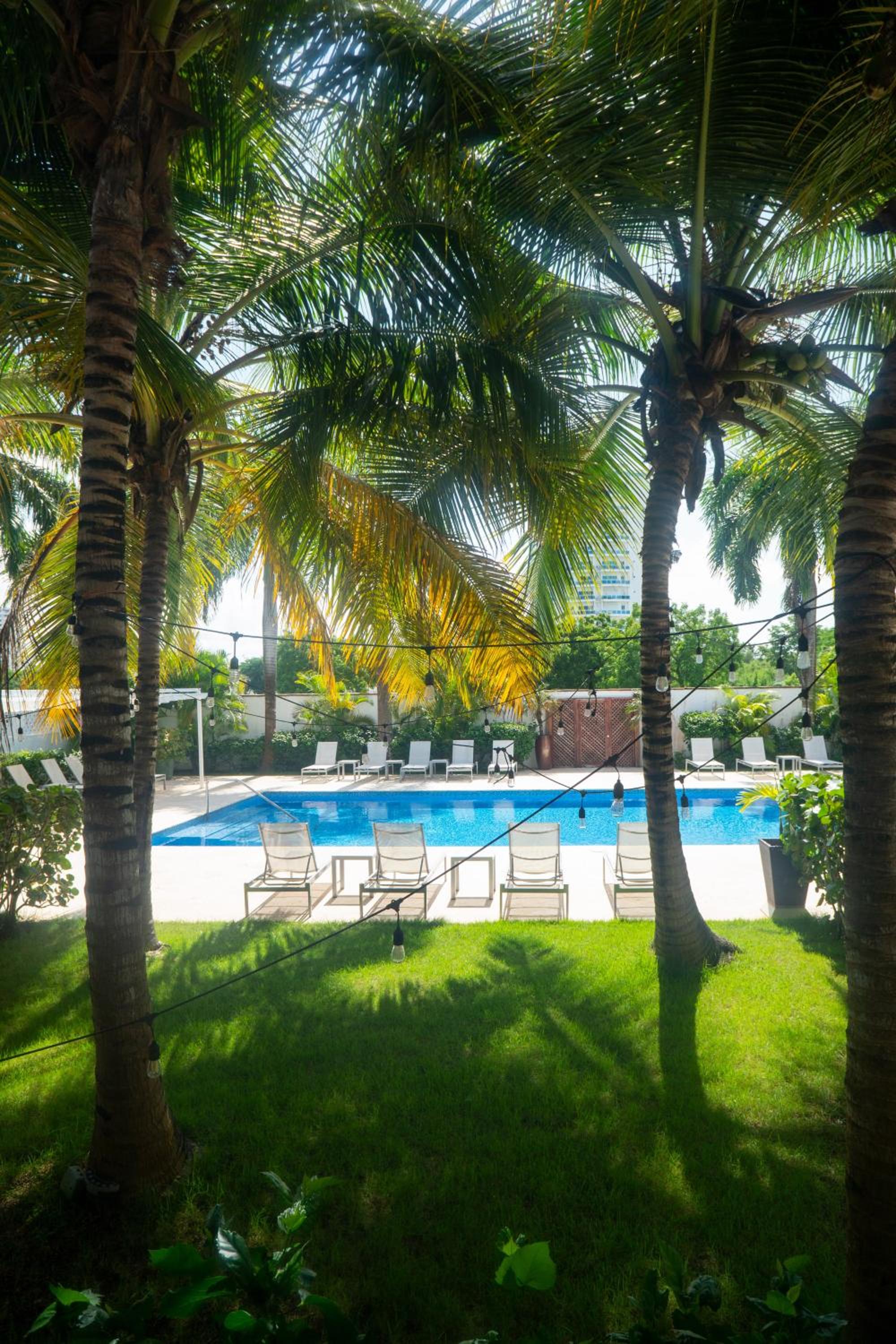 Juan Dolio Vacations - Hotel Casa Hemingway - Property Image 102