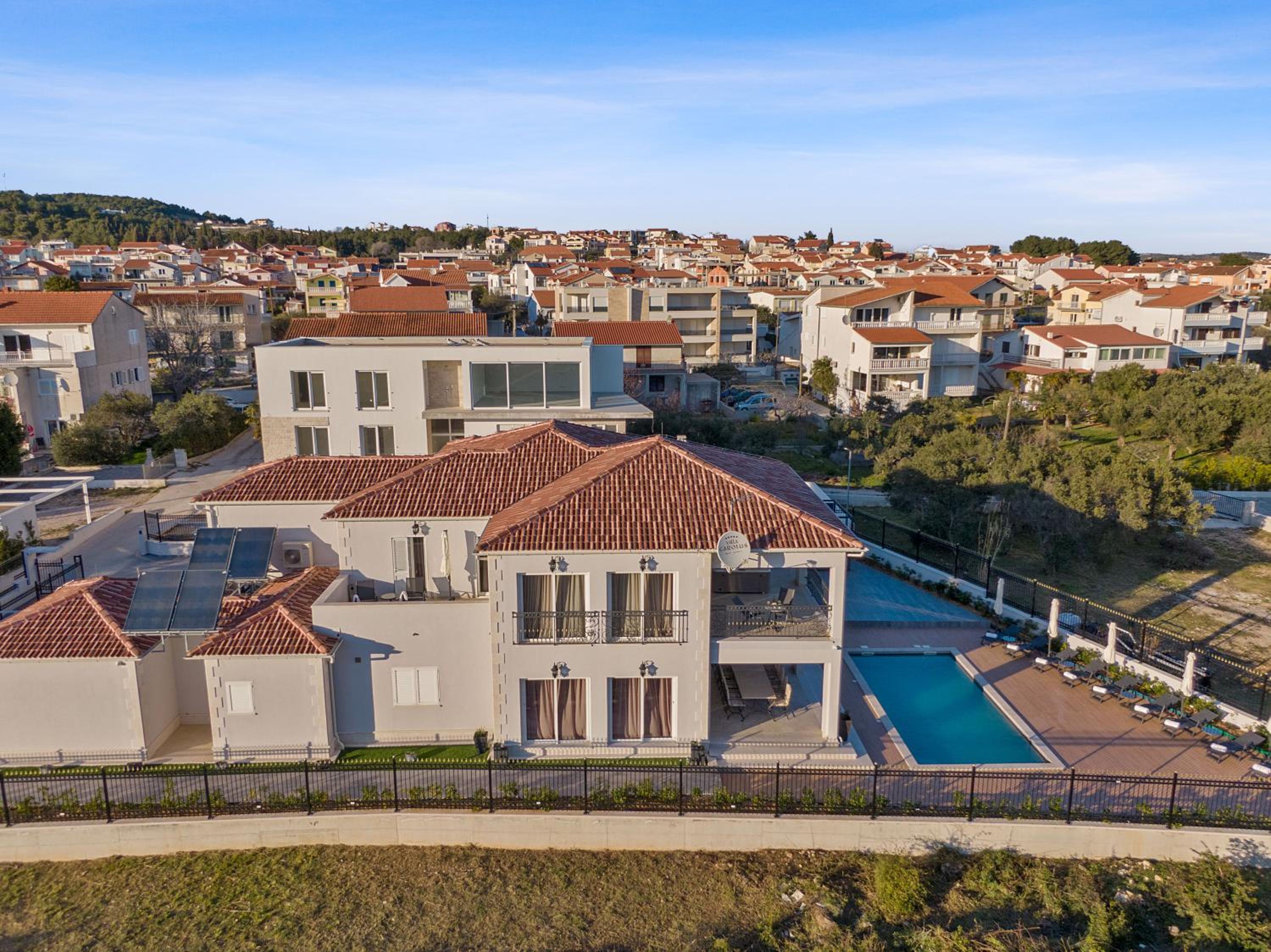 Villa Carolus-Luxurious Dalmatia Villa view 5