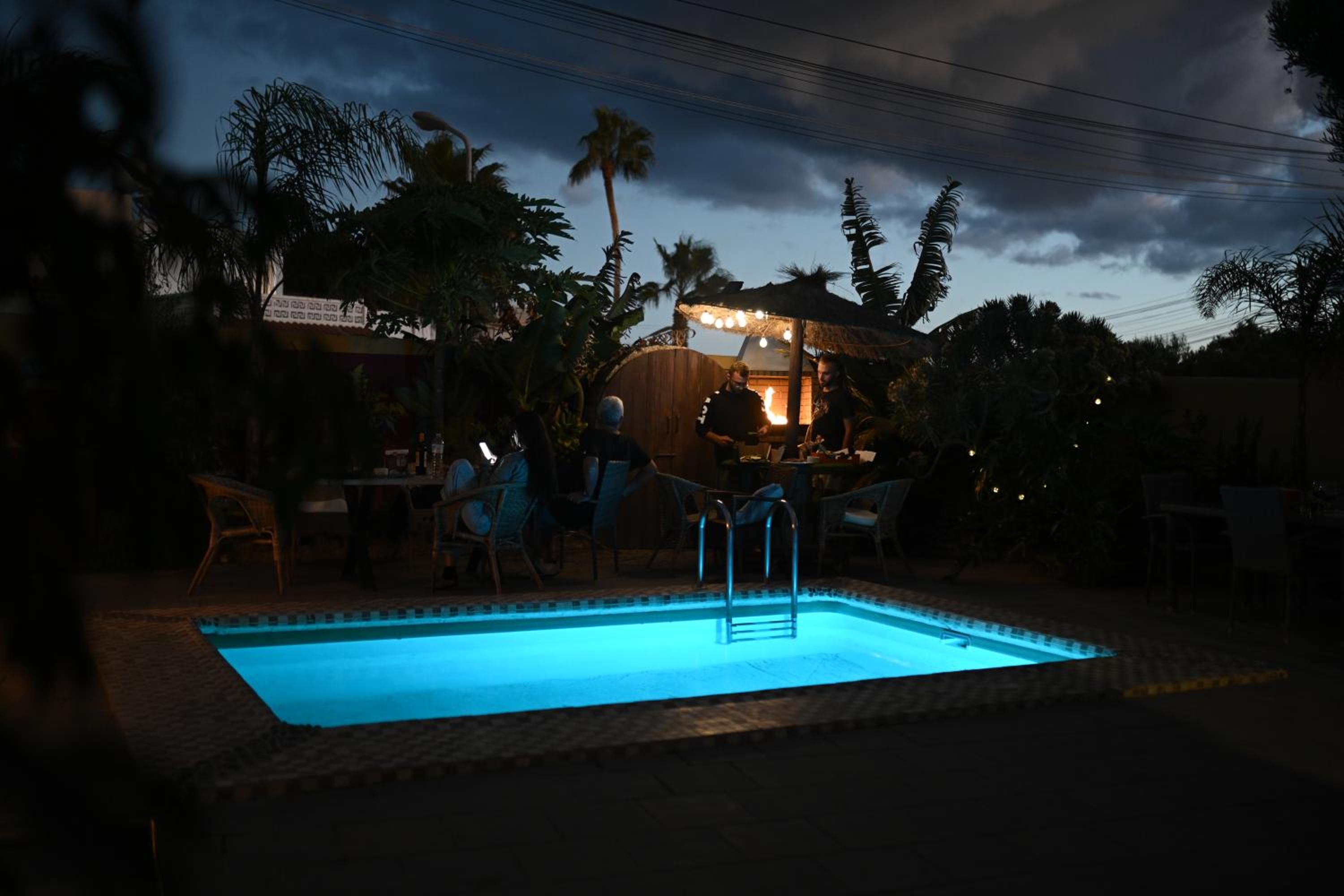 Los Amigos Nest Hostel