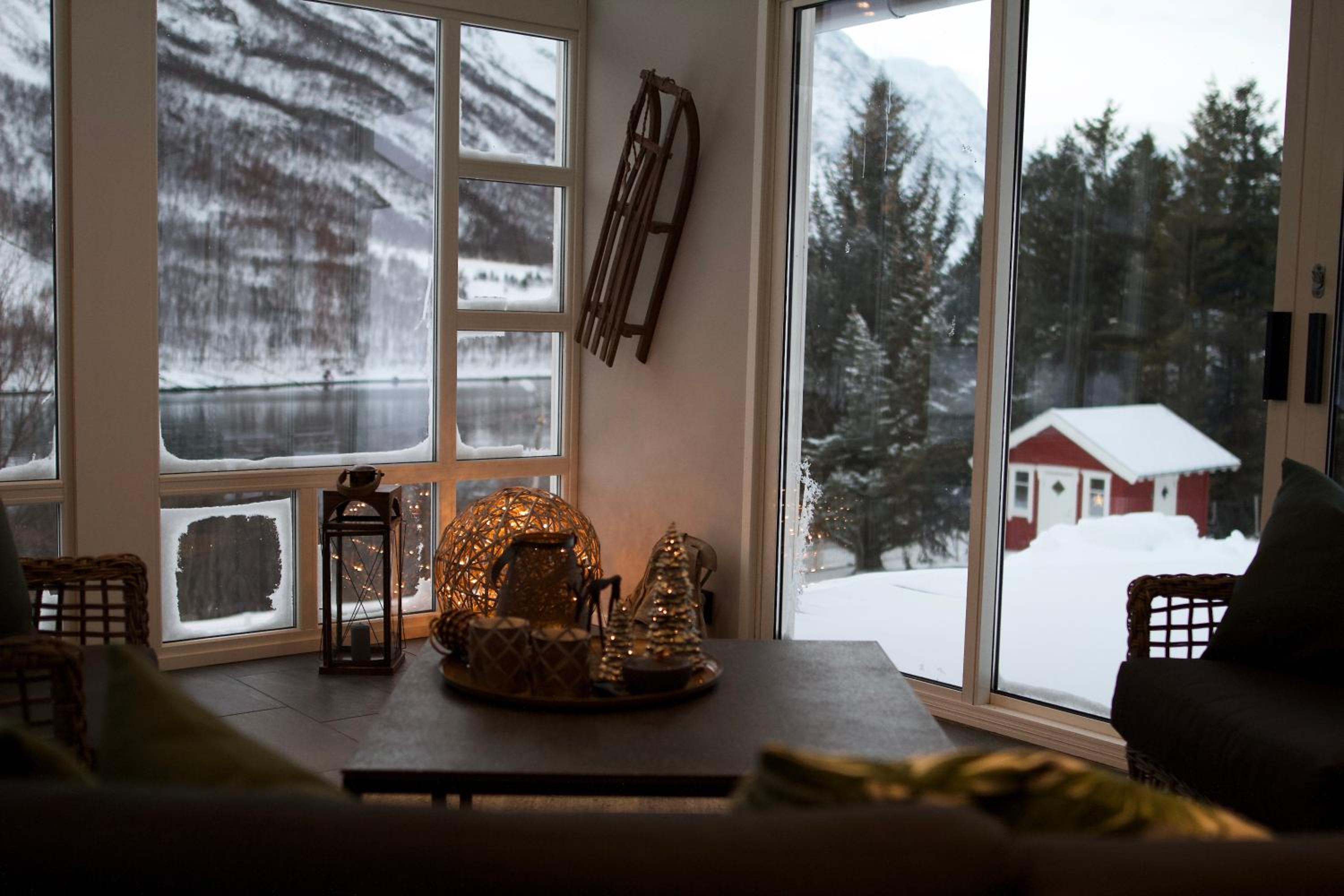 Kjosen Lodge, Lyngen. view 2