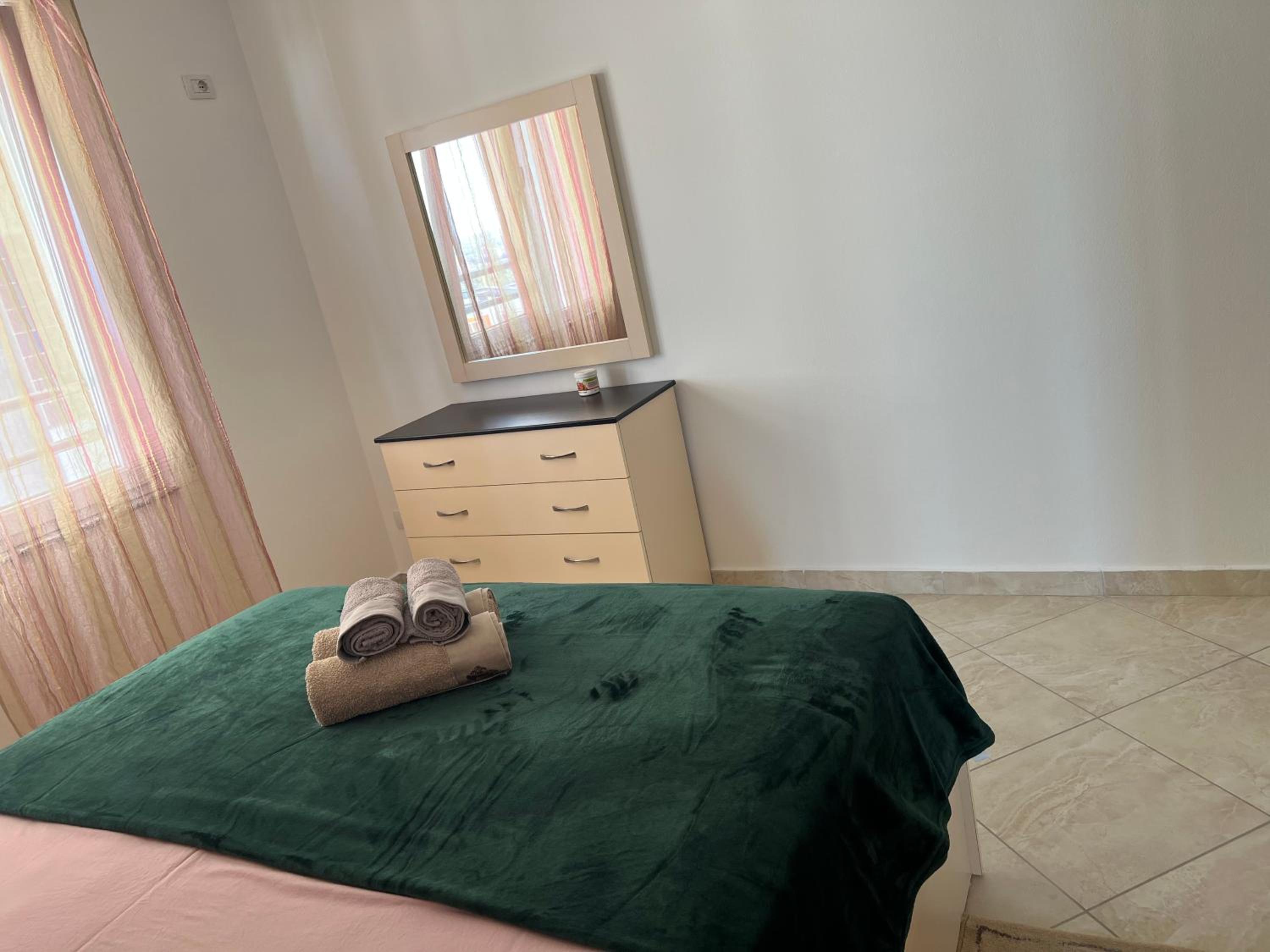 Sol Apartment