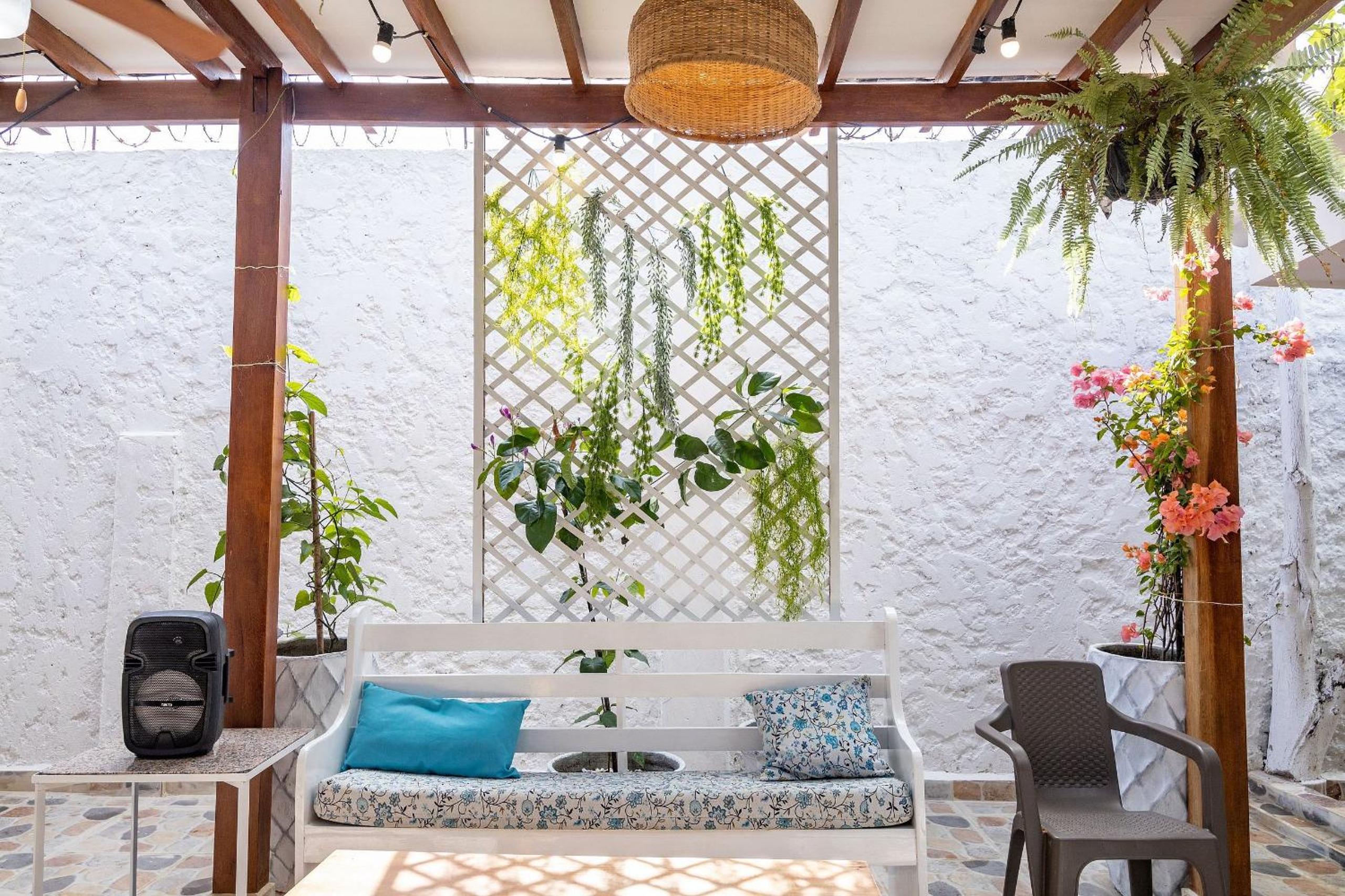 Hogarden: affordable luxury+ experiences
