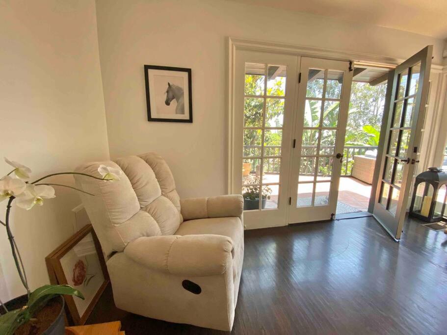 Entire villa on Sunset Strip