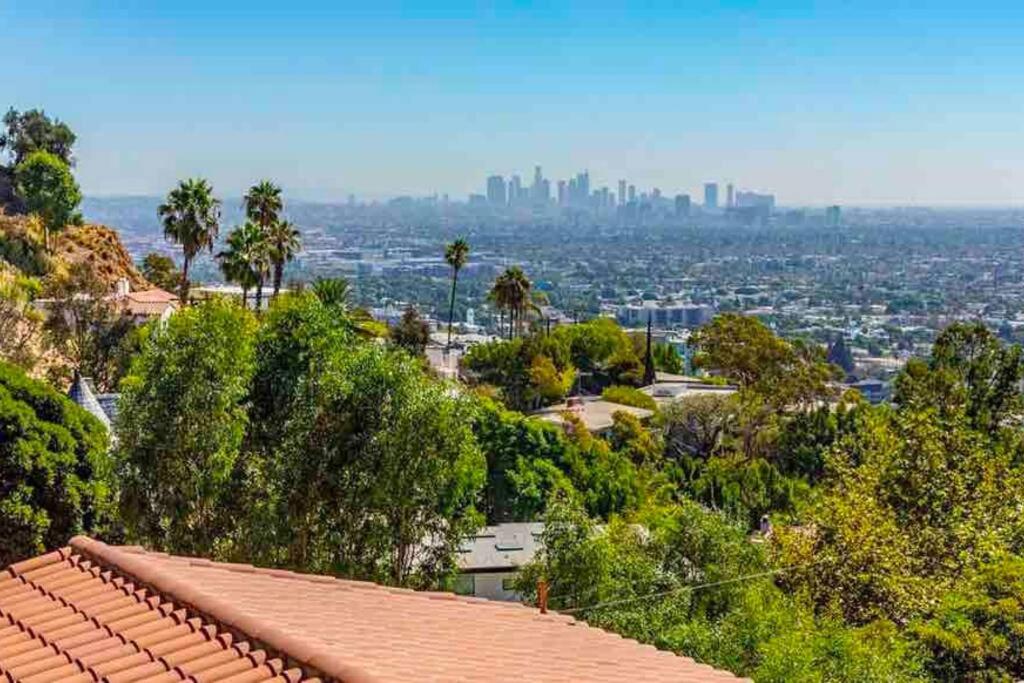 Entire villa on Sunset Strip