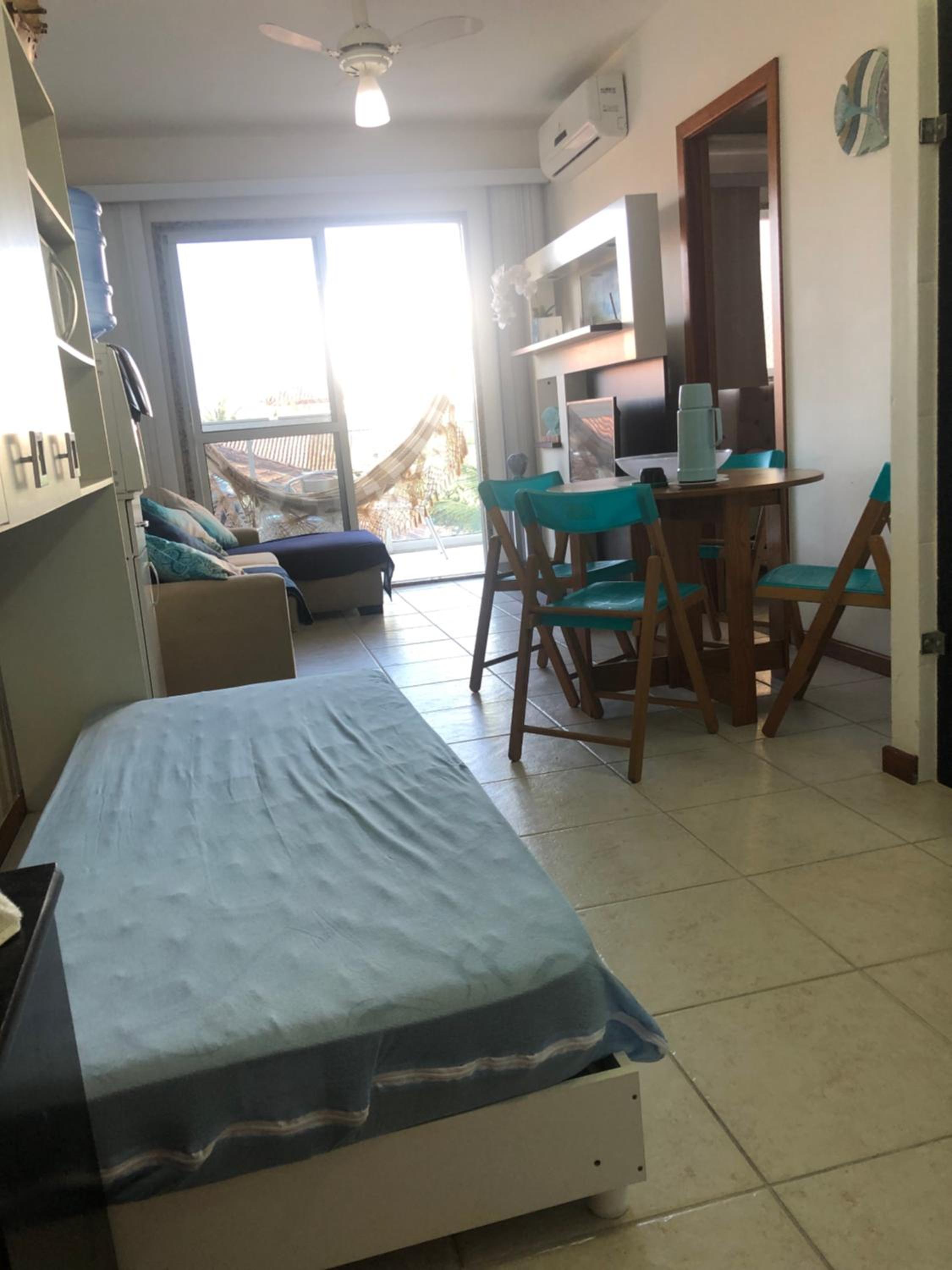 Apartamento peracanga com vista para o mar