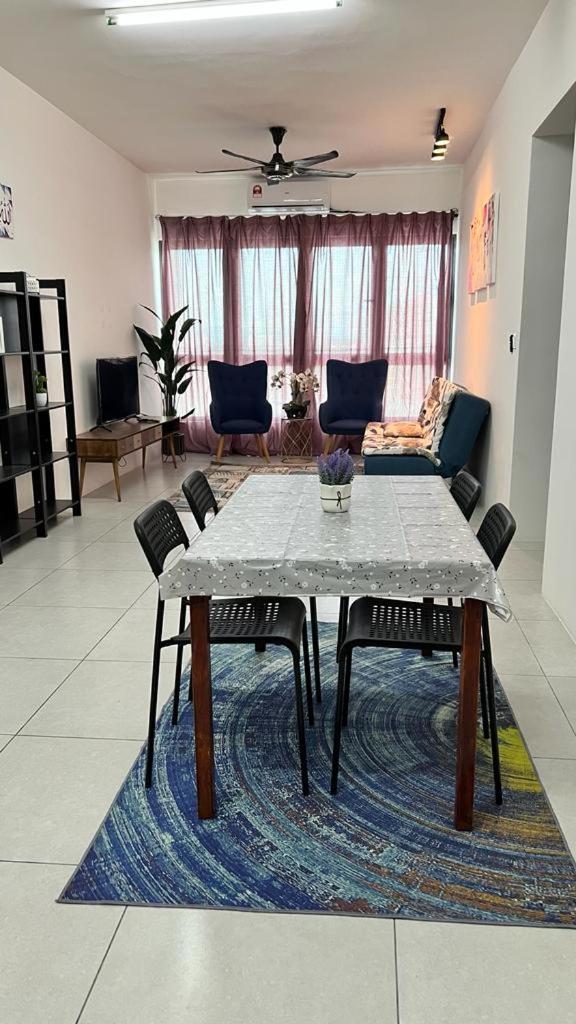 D Naurah Meritus Guesthouse photo 5