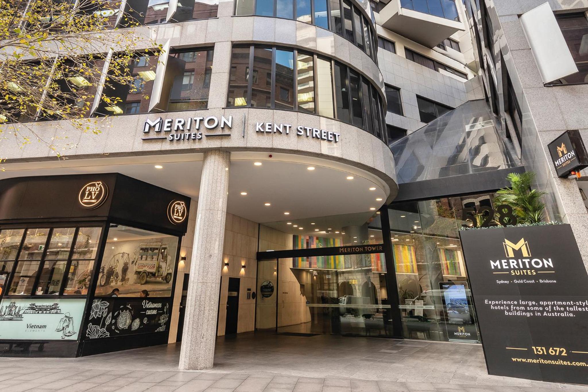 Hotel Meriton Suites Kent Street, Sydney - Image 1
