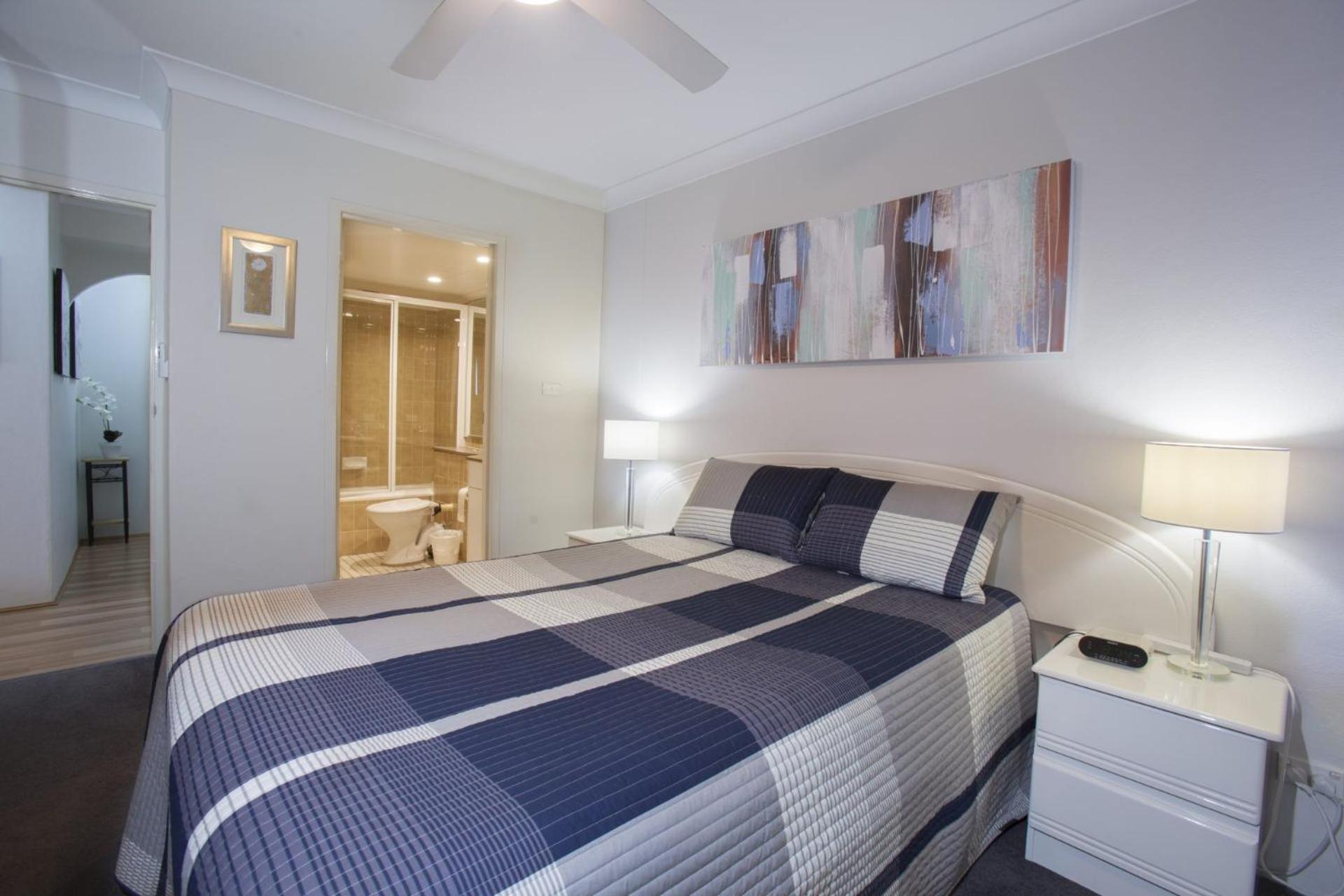 St Tropez Unit 37