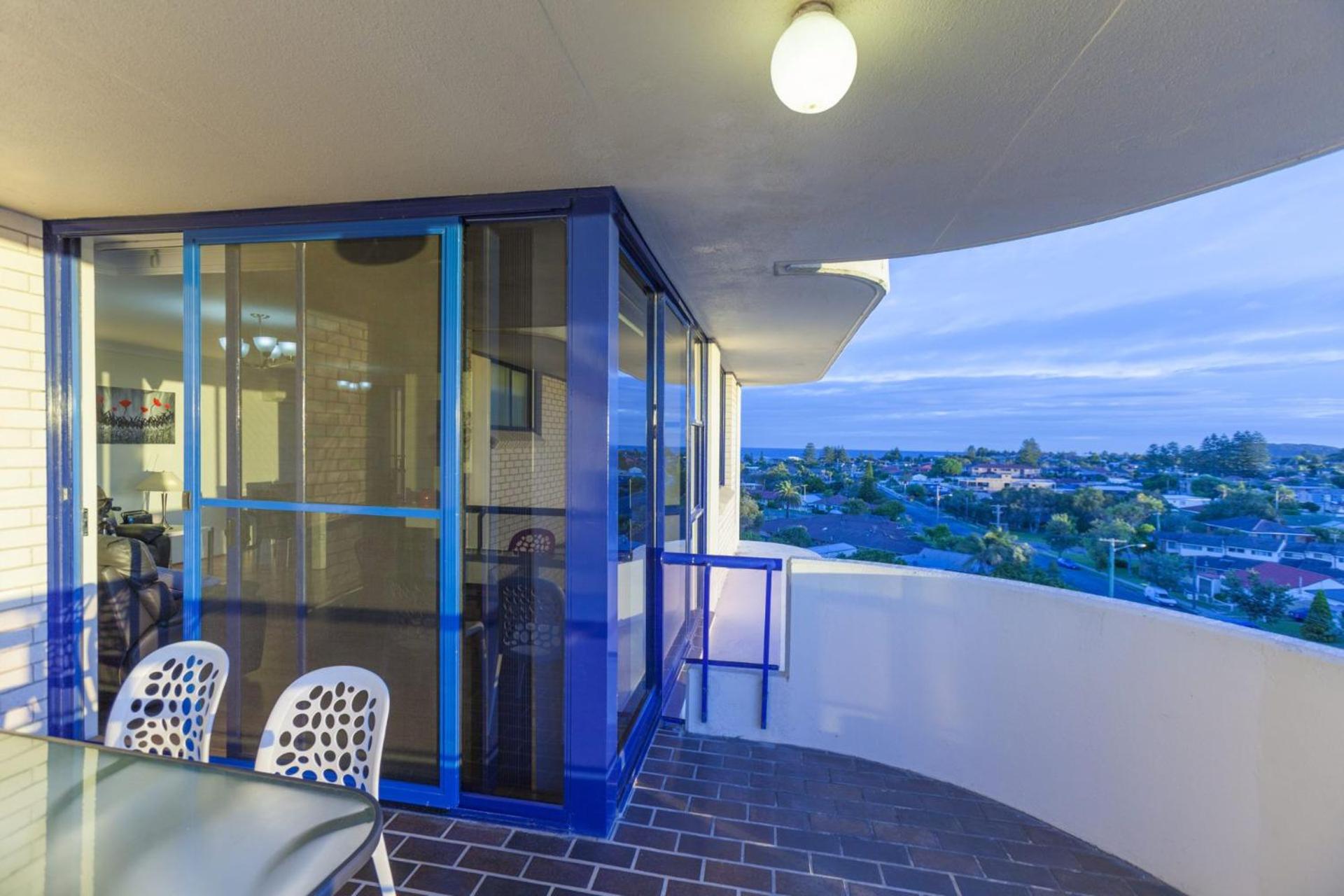 St Tropez Unit 37
