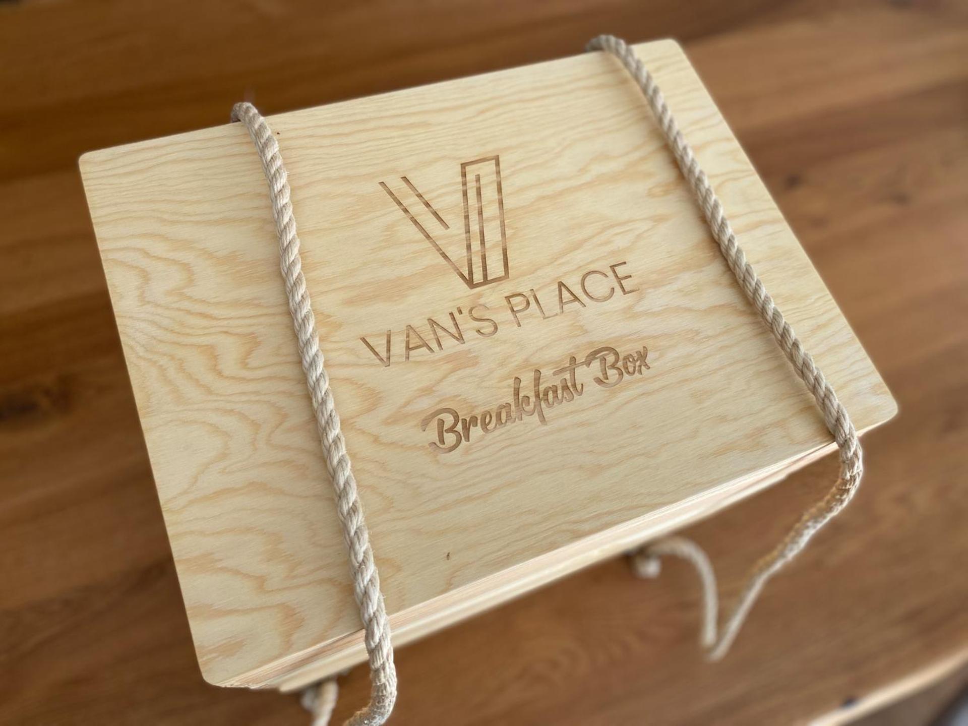 Van's Place, Luxury Apartment