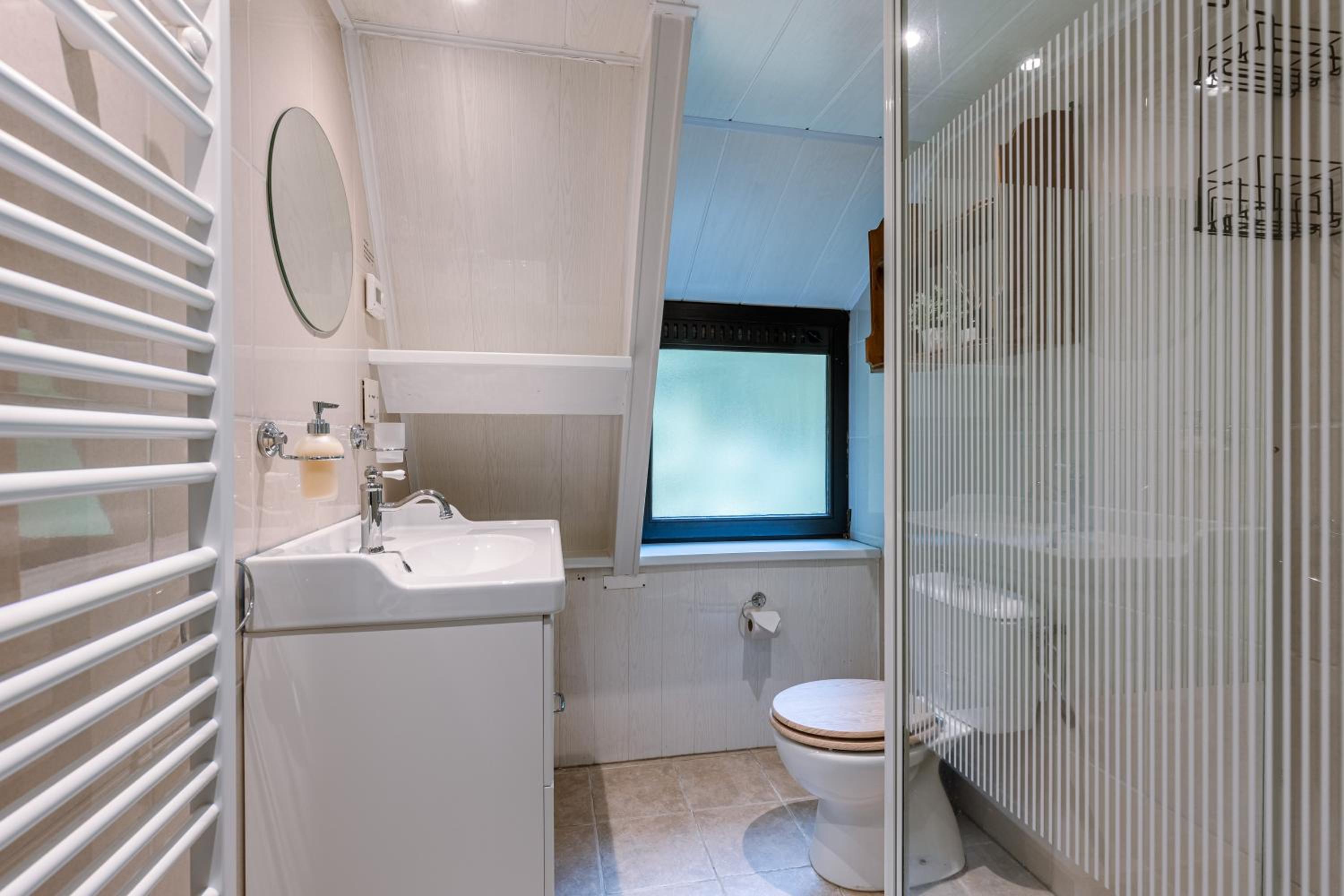 La Petite Ourse Durbuy - natuur chalet in het bos
