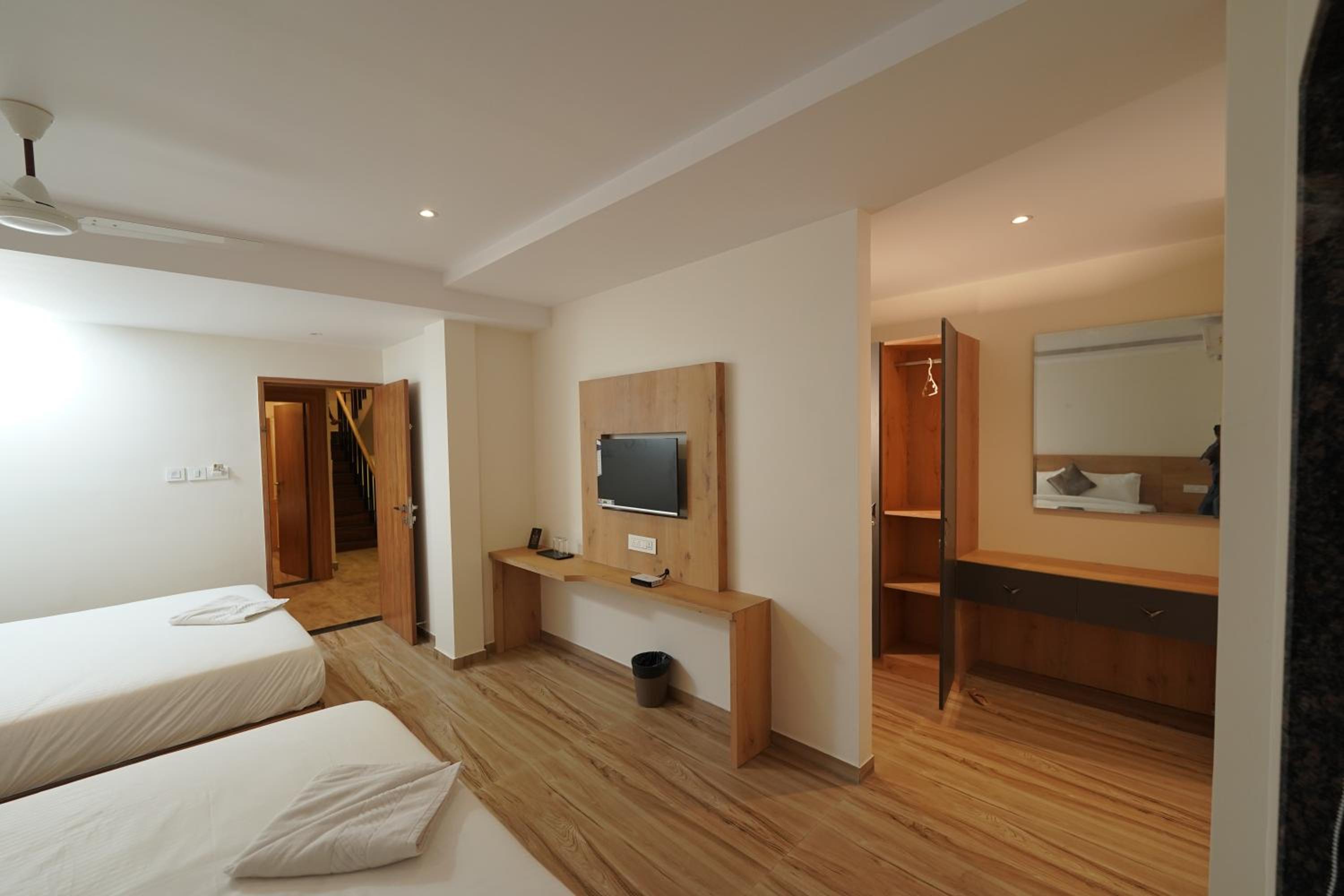 Cochin Vacations - Southern Residency - Property Image 3