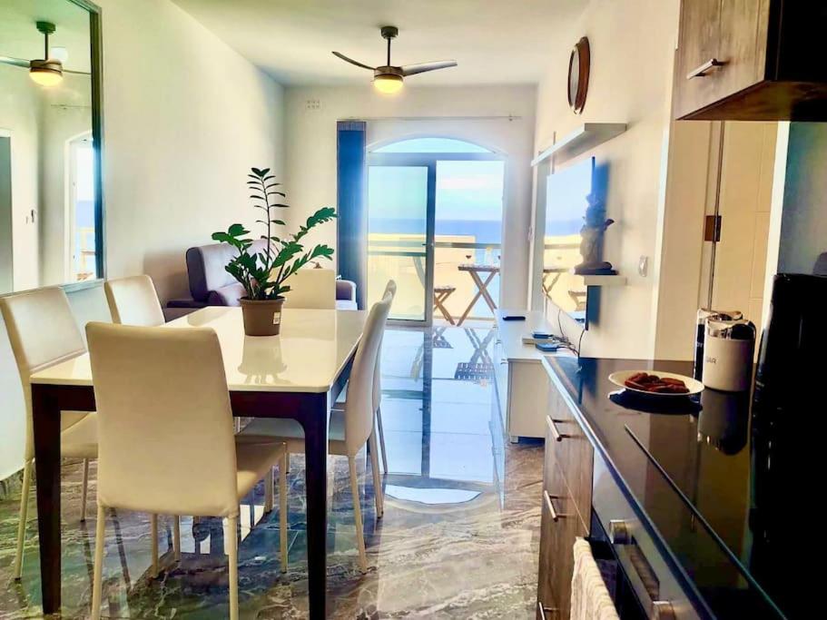 Oyster Flats - Seaside Apartment 7 view 5