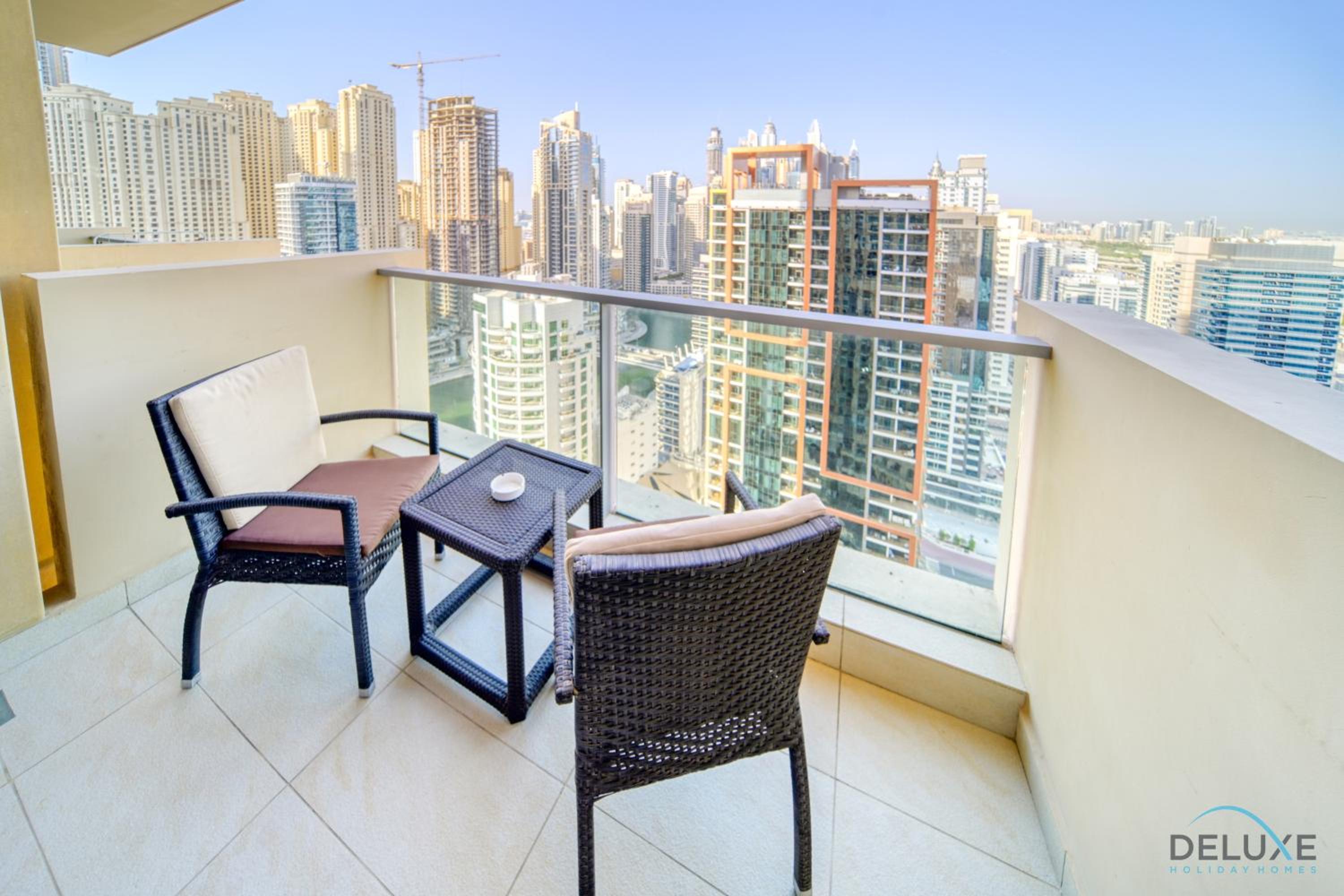 Pristine 1BR in The Address Residences Dubai Marina by Deluxe Holiday Homes