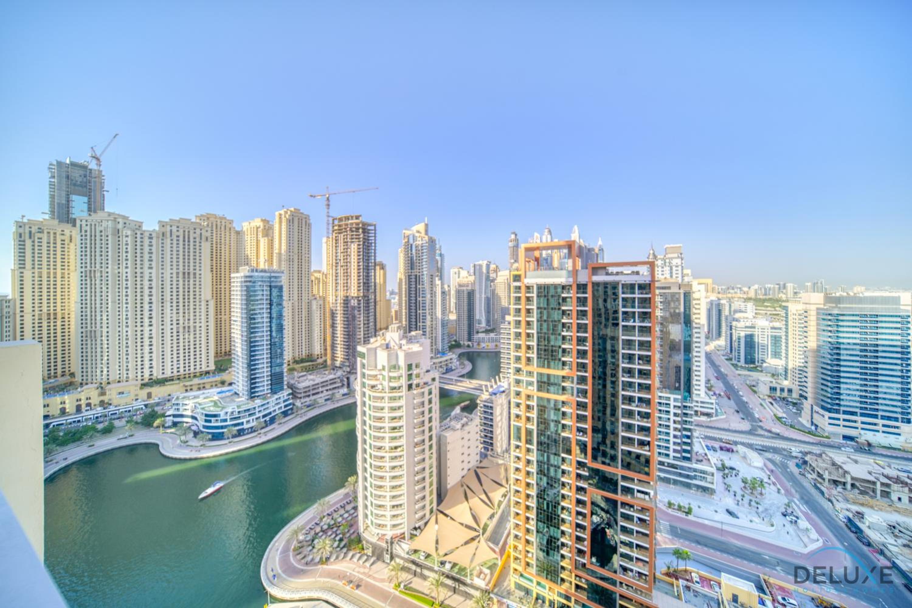 Pristine 1BR in The Address Residences Dubai Marina by Deluxe Holiday Homes