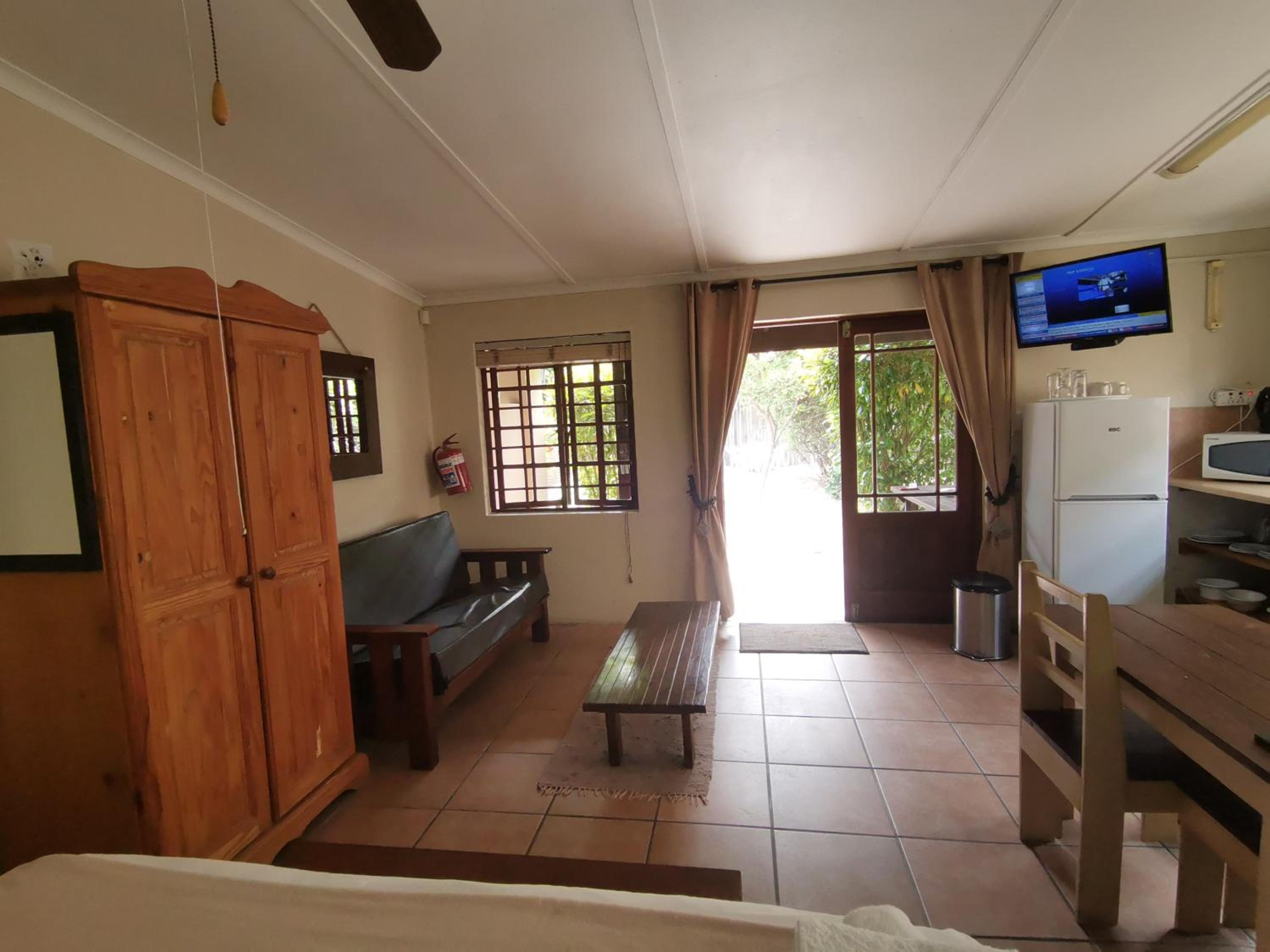 Tourist Lodge Gansbaai